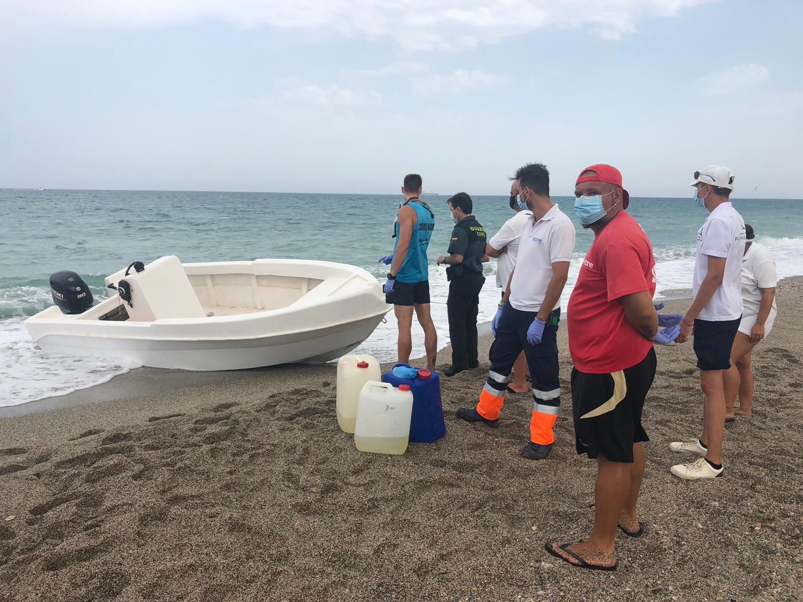 Guardias y policías en pie de guerra por la “avalancha de pateras”