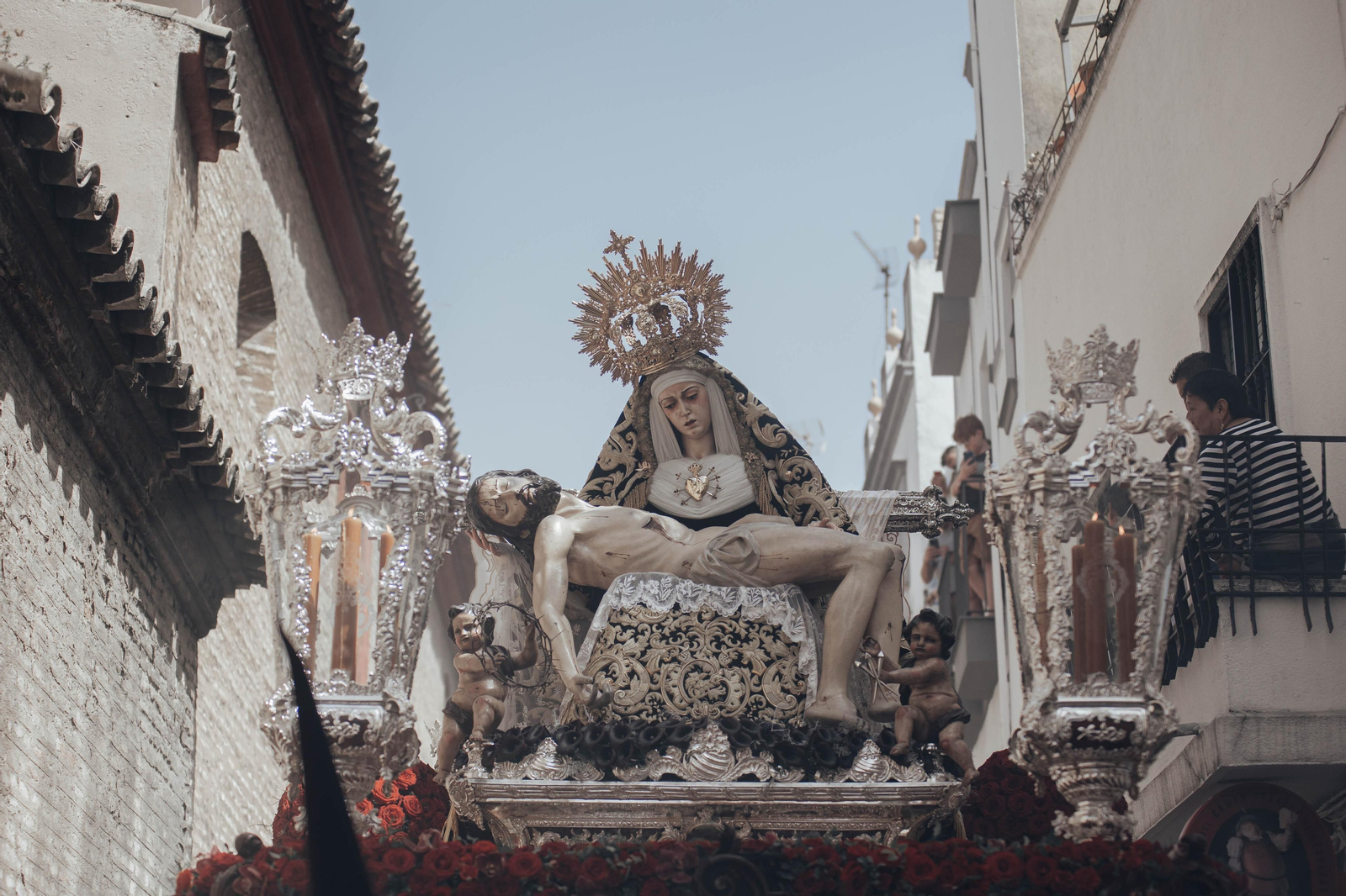 las imágenes de la Hermandad de los Servitas en la Semana Santa de Sevilla 2023