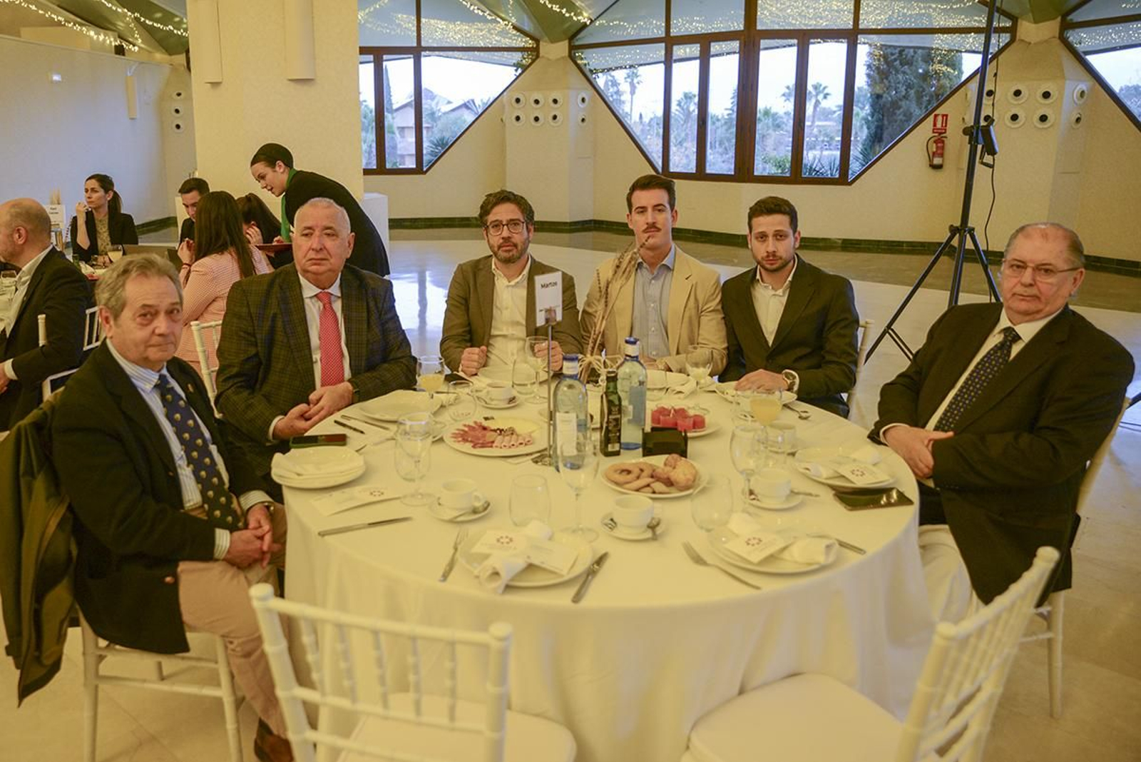 En imágenes: así ha sido el desayuno informativo de Jaén Hoy con el alcalde, Agustín González