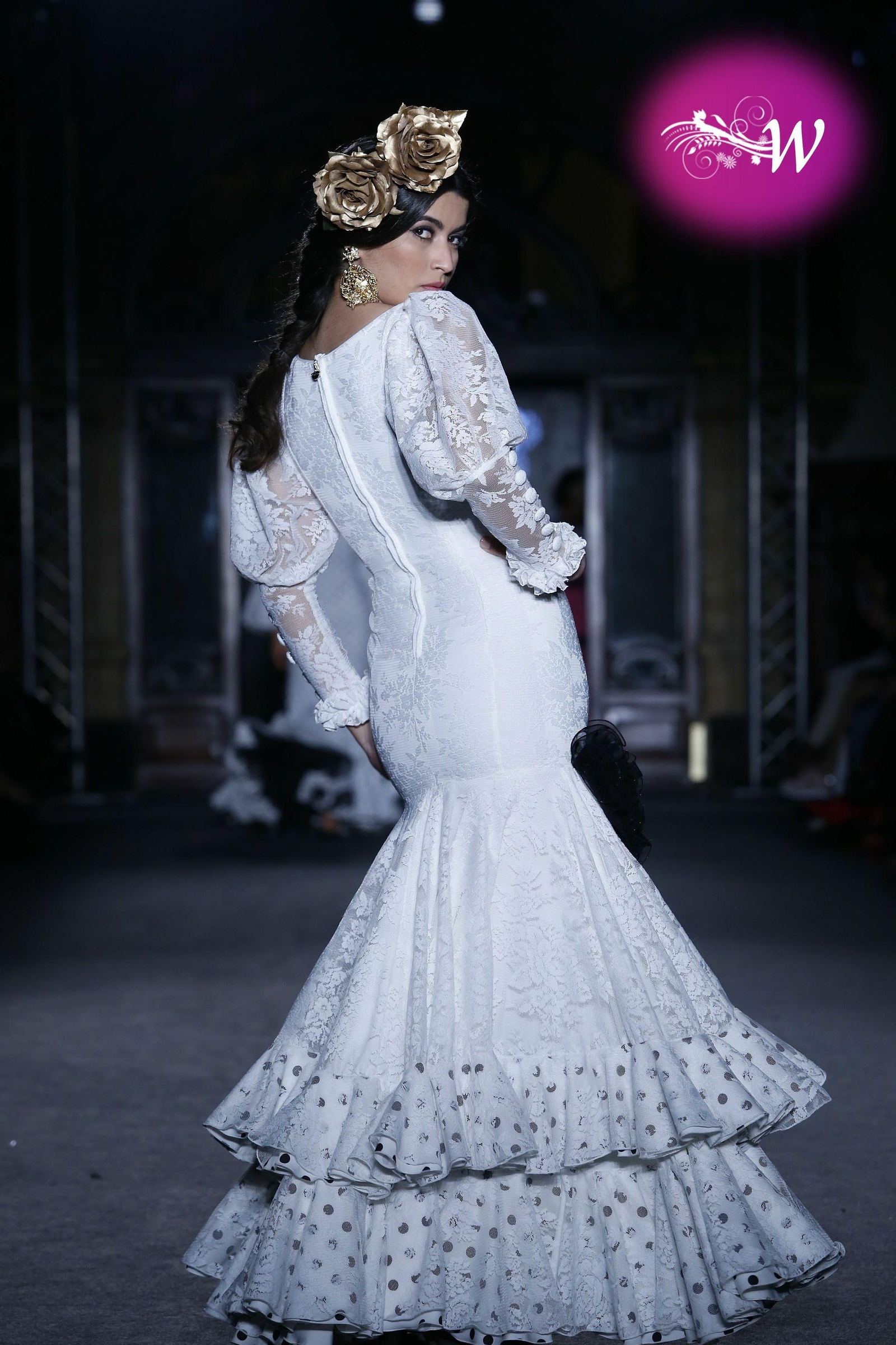 El abanico artesanía expone su colección 2020 en un desfile en We Love Flamenco, todas las fotos