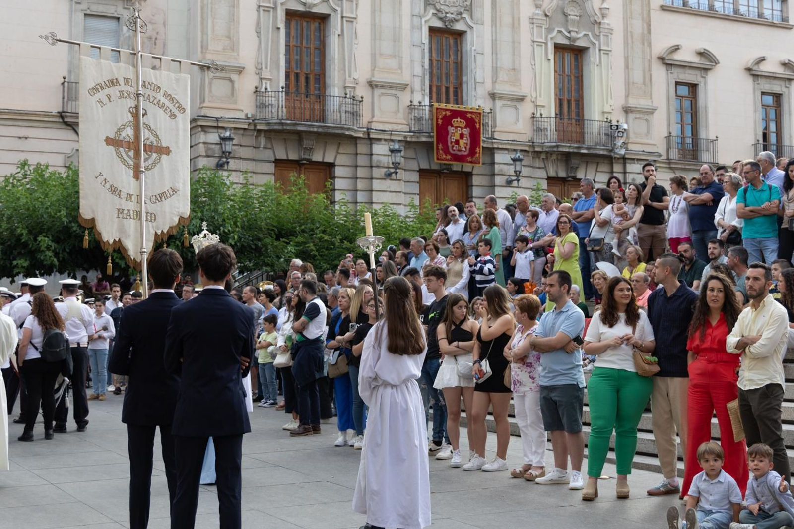 Así ha procesionado la Virgen de la Capilla por Jaén en su día grande.