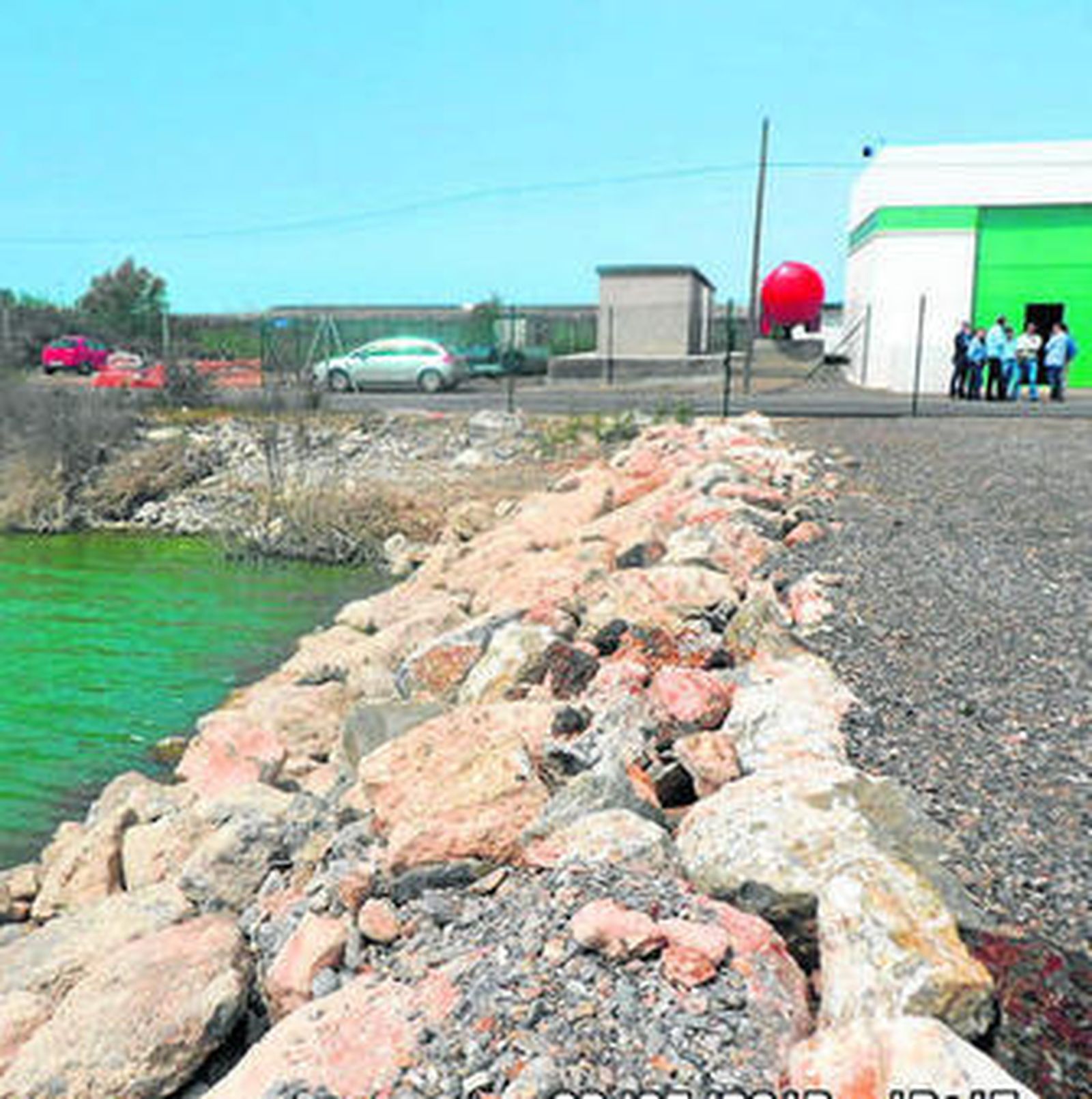Los agricultores de la zona se han visto aliviados por el descenso de agua.