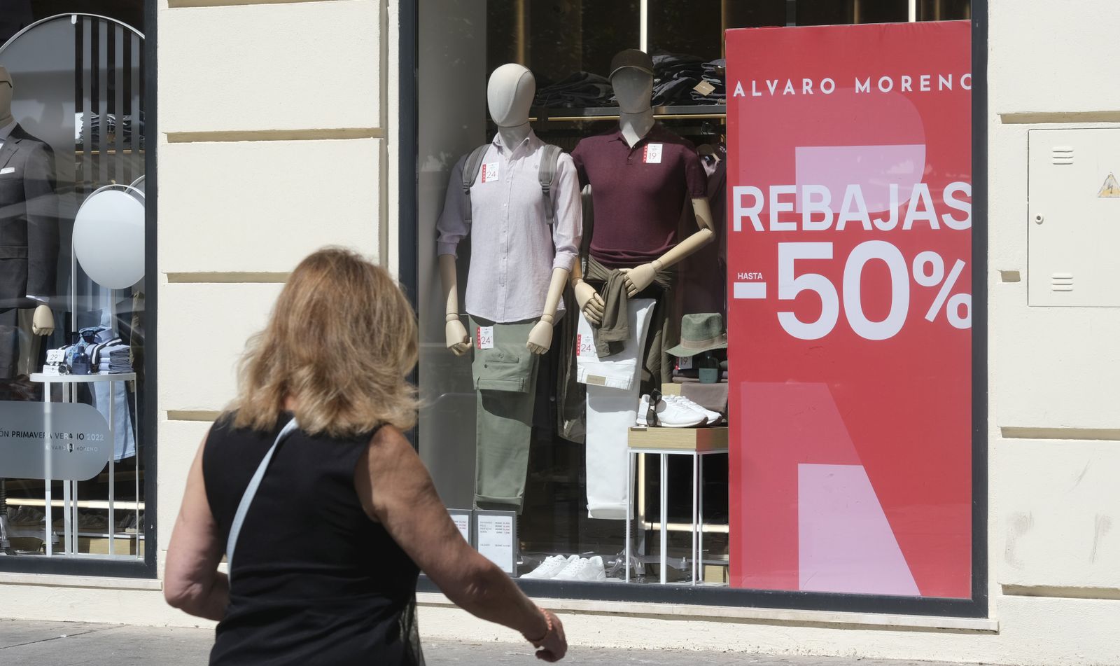 El primer domingo de las rebajas de verano en Córdoba, en imágenes
