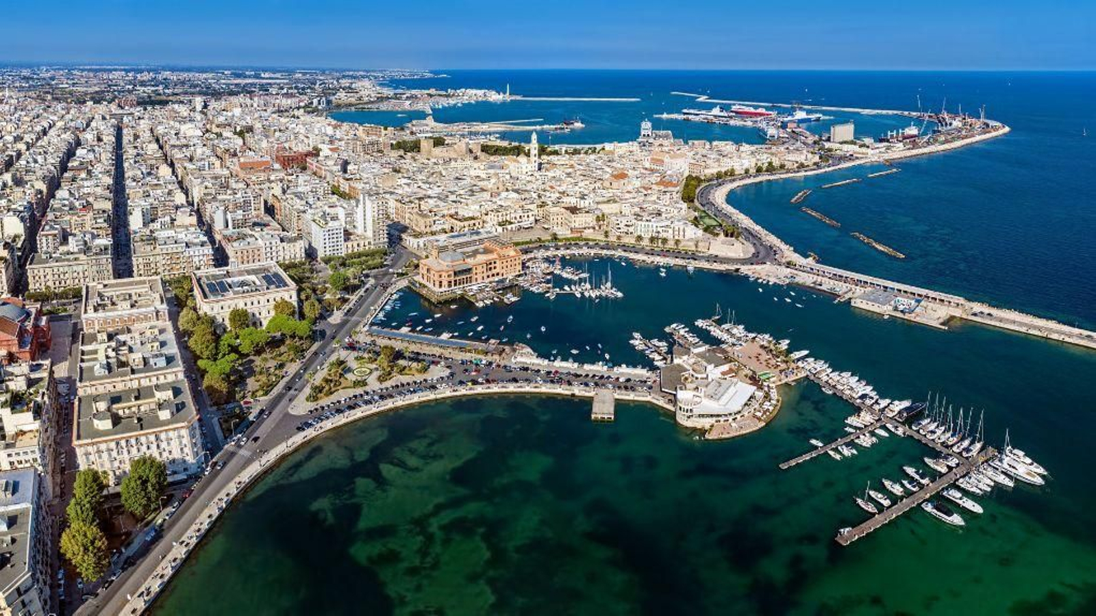 Bari un destino de moda en Italia para este verano