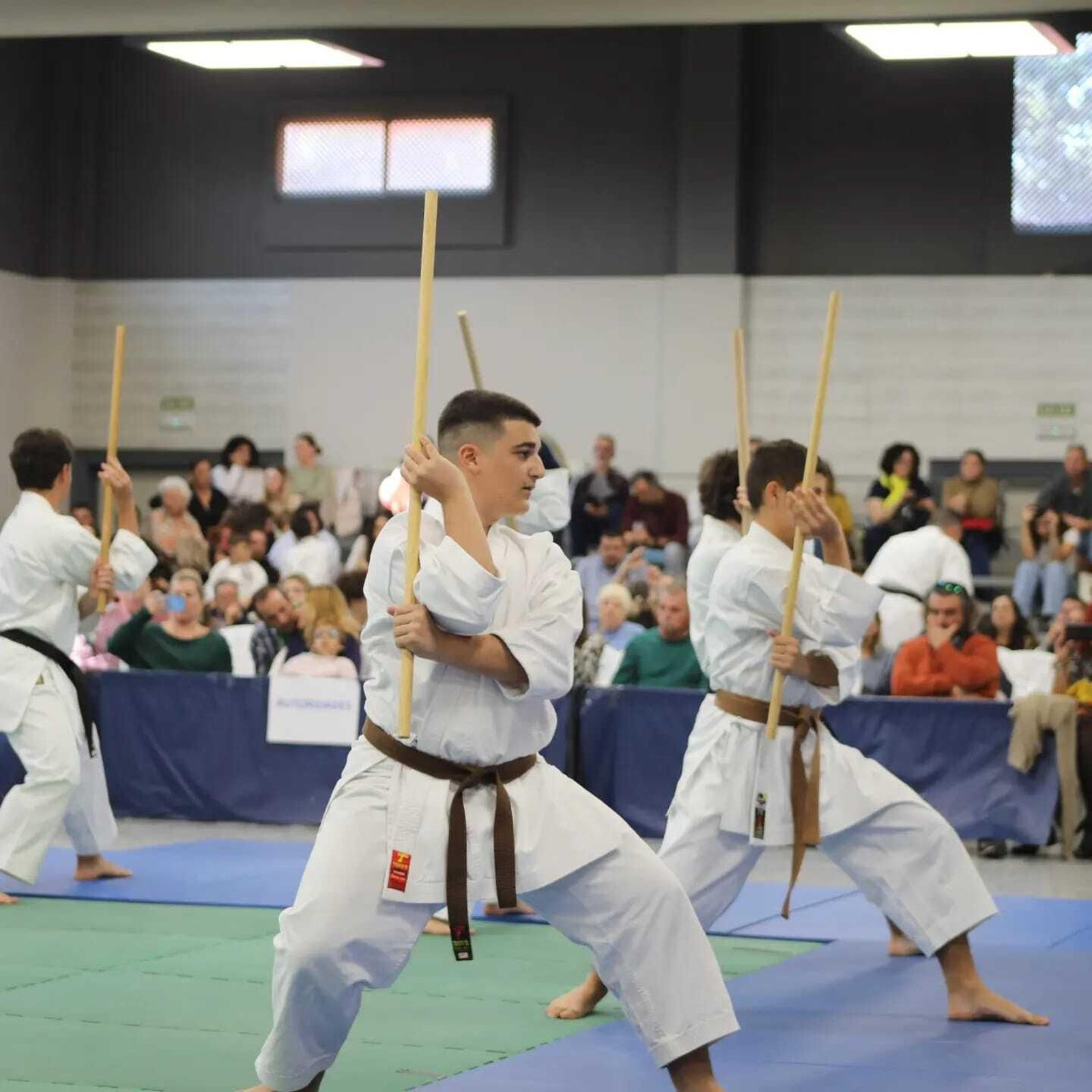 Momentos destacados de la Gran Gala Solidaria de Artes Marciales del Club Nazaret