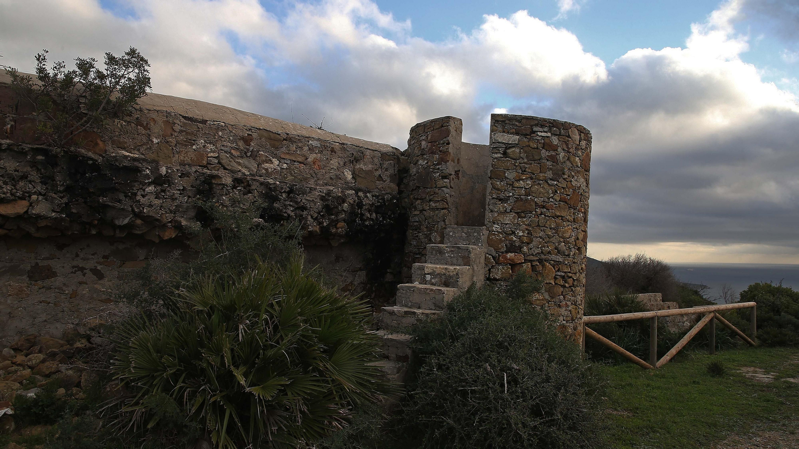 Fotos del sendero del Cerro del Tambor en Algeciras