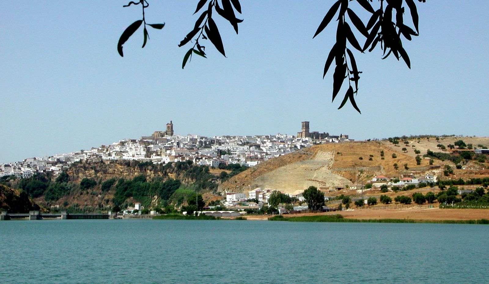 Una vista panorámica de Arcos.