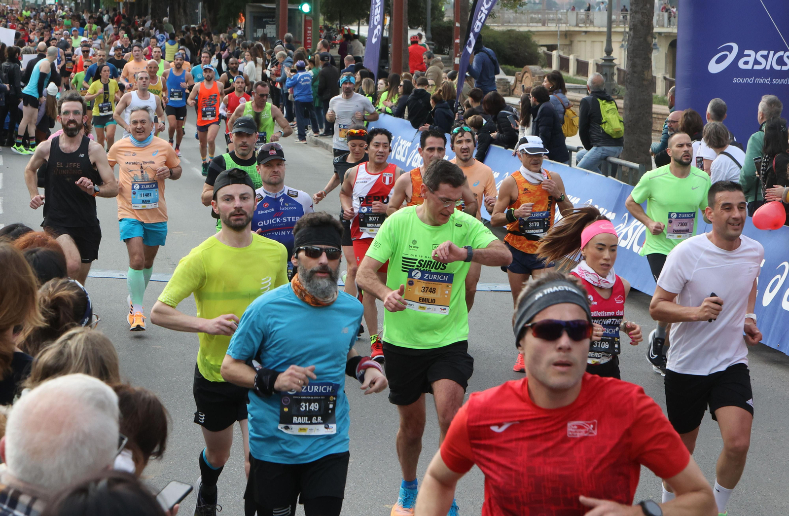 Búscate en la maratón de Sevilla 14