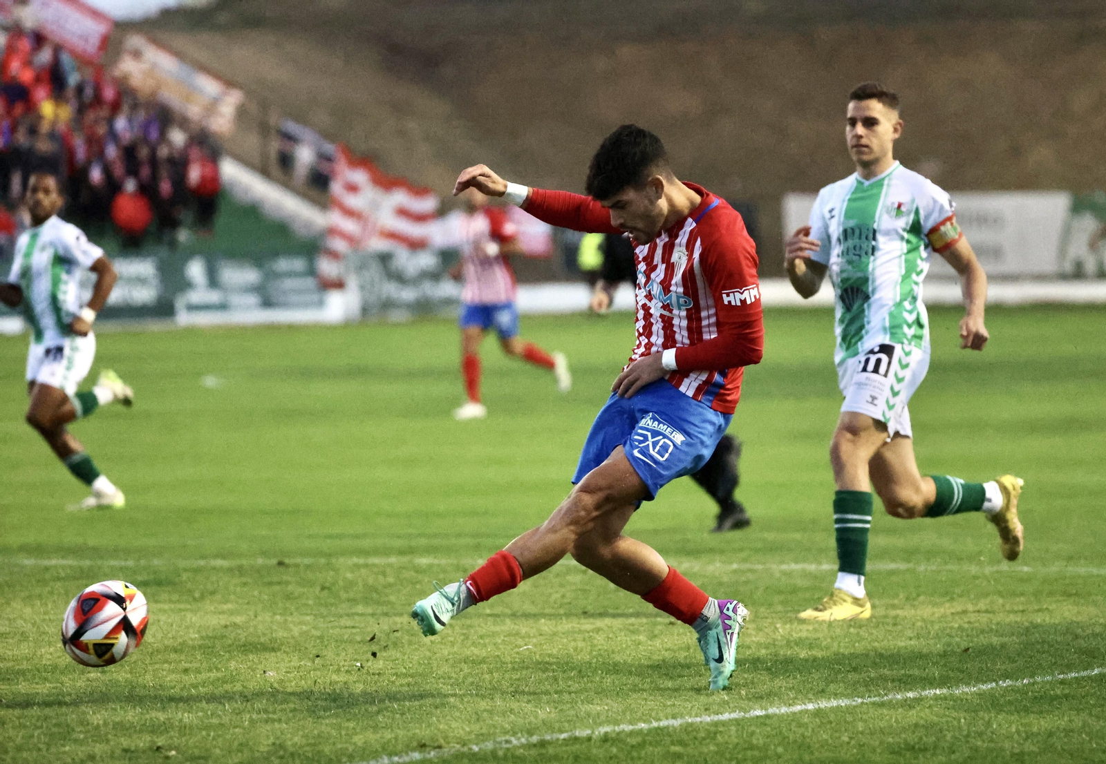 Las mejores fotos de la victoria del Algeciras en Antequera