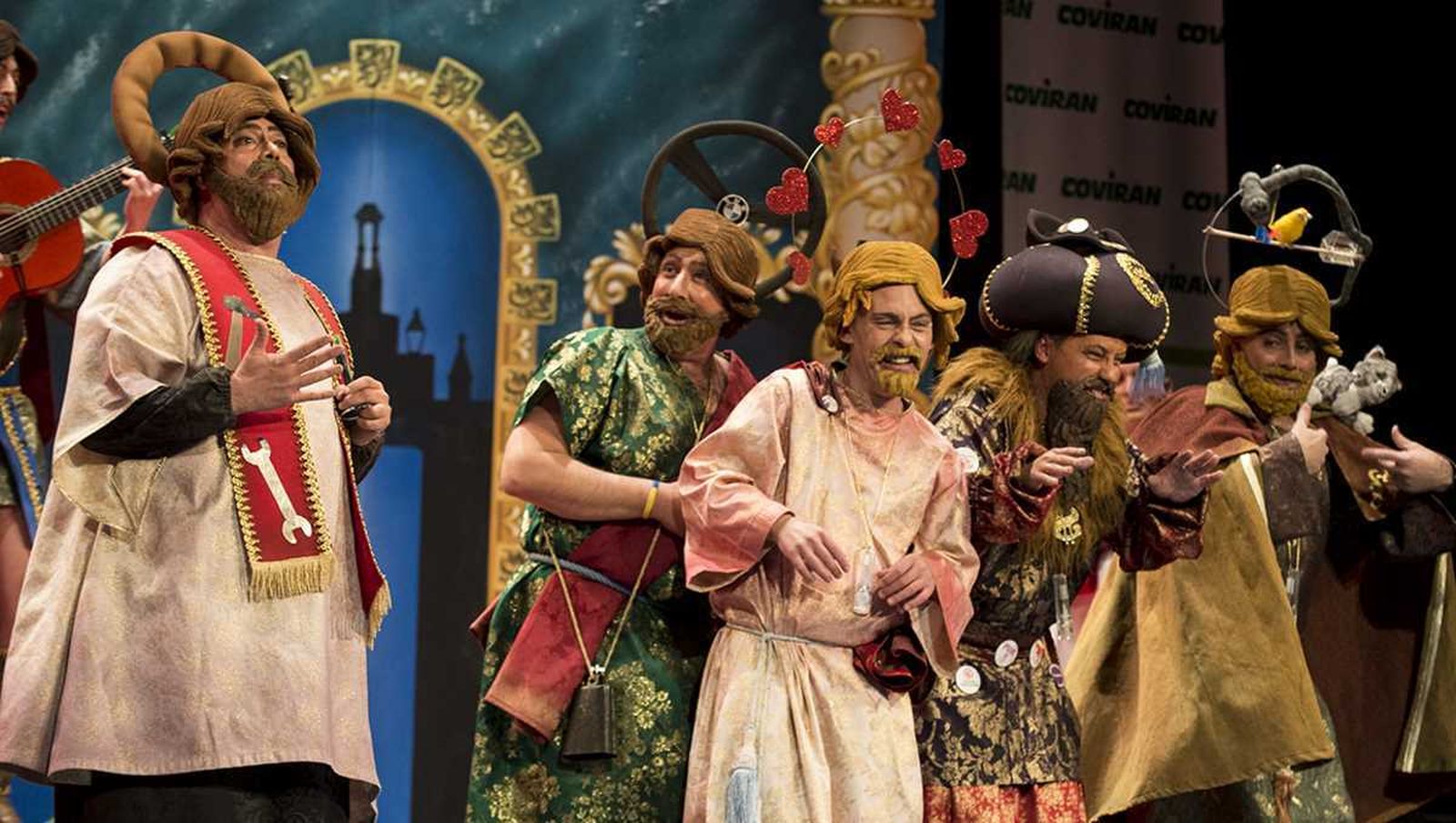 Las imágenes de la quinta función de cuartos