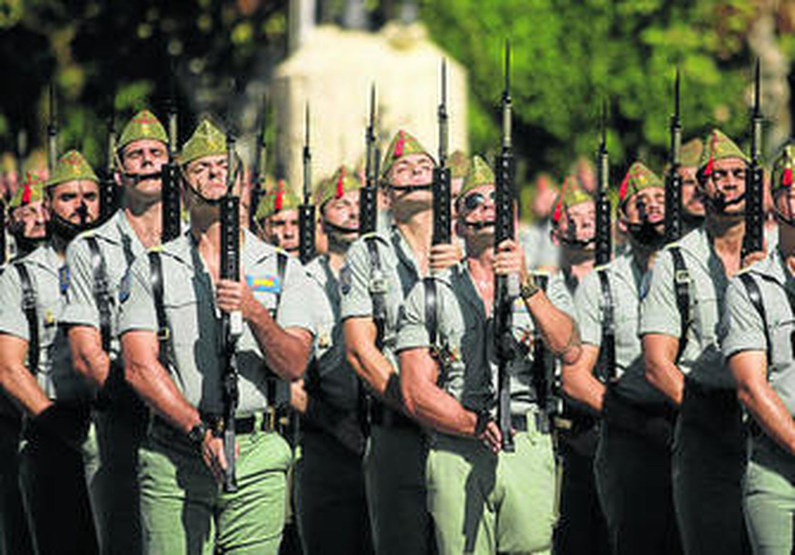 Varios legionarios, en un momento del desfile.