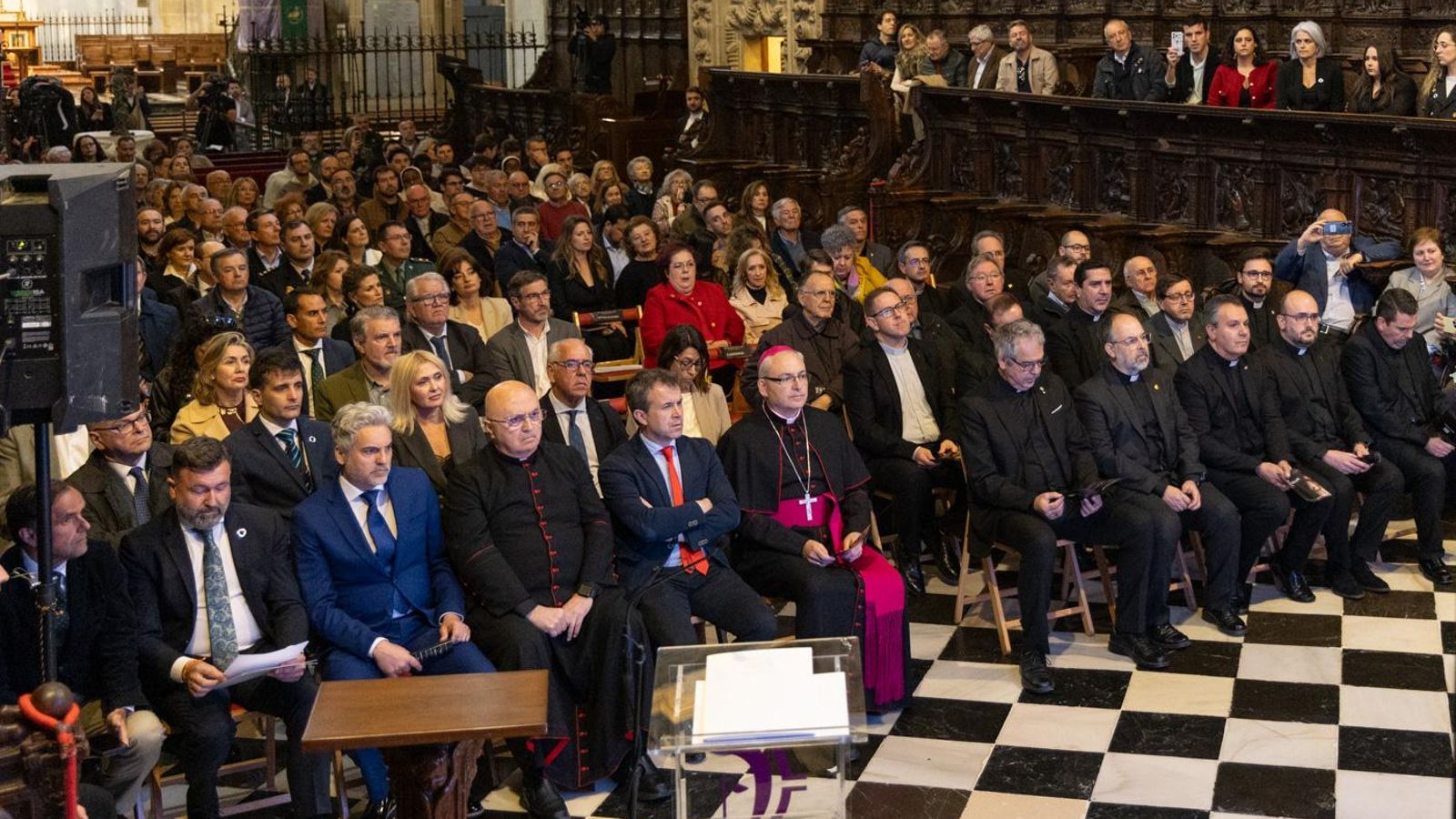 Inauguración de la exposición 'The Mistery Man'