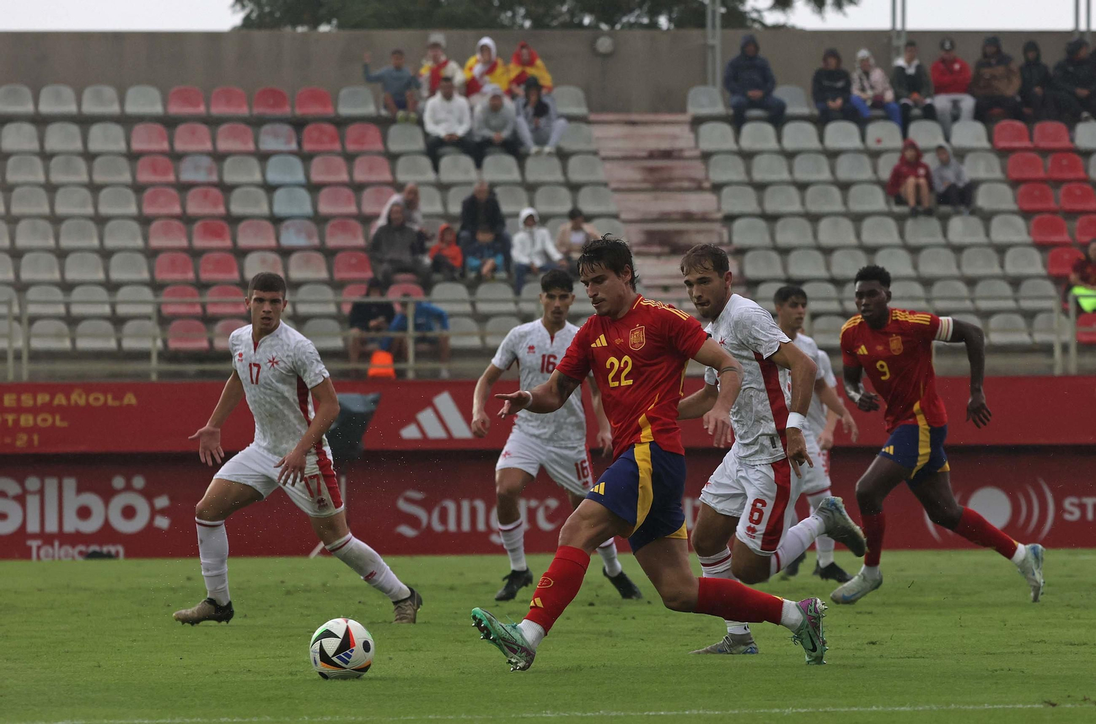 Las mejores fotos del España - Malta sub-21 en Algeciras
