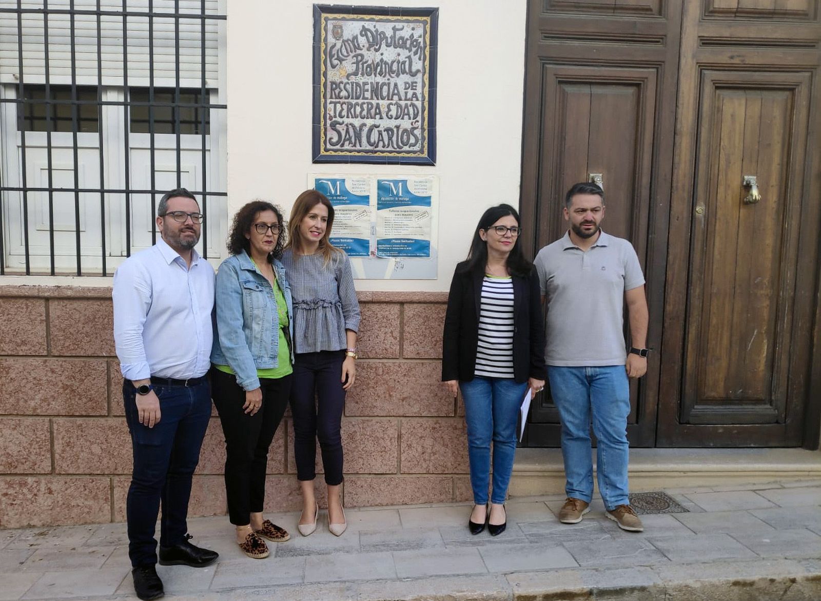 Diputados provinciales del PSOE, junto a responsables municipales de Archidona