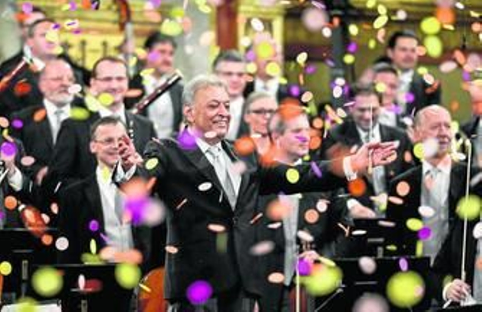 El director indio Zubin Mehta, ayer, durante el concierto de Año Nuevo de la Filarmónica de Viena.