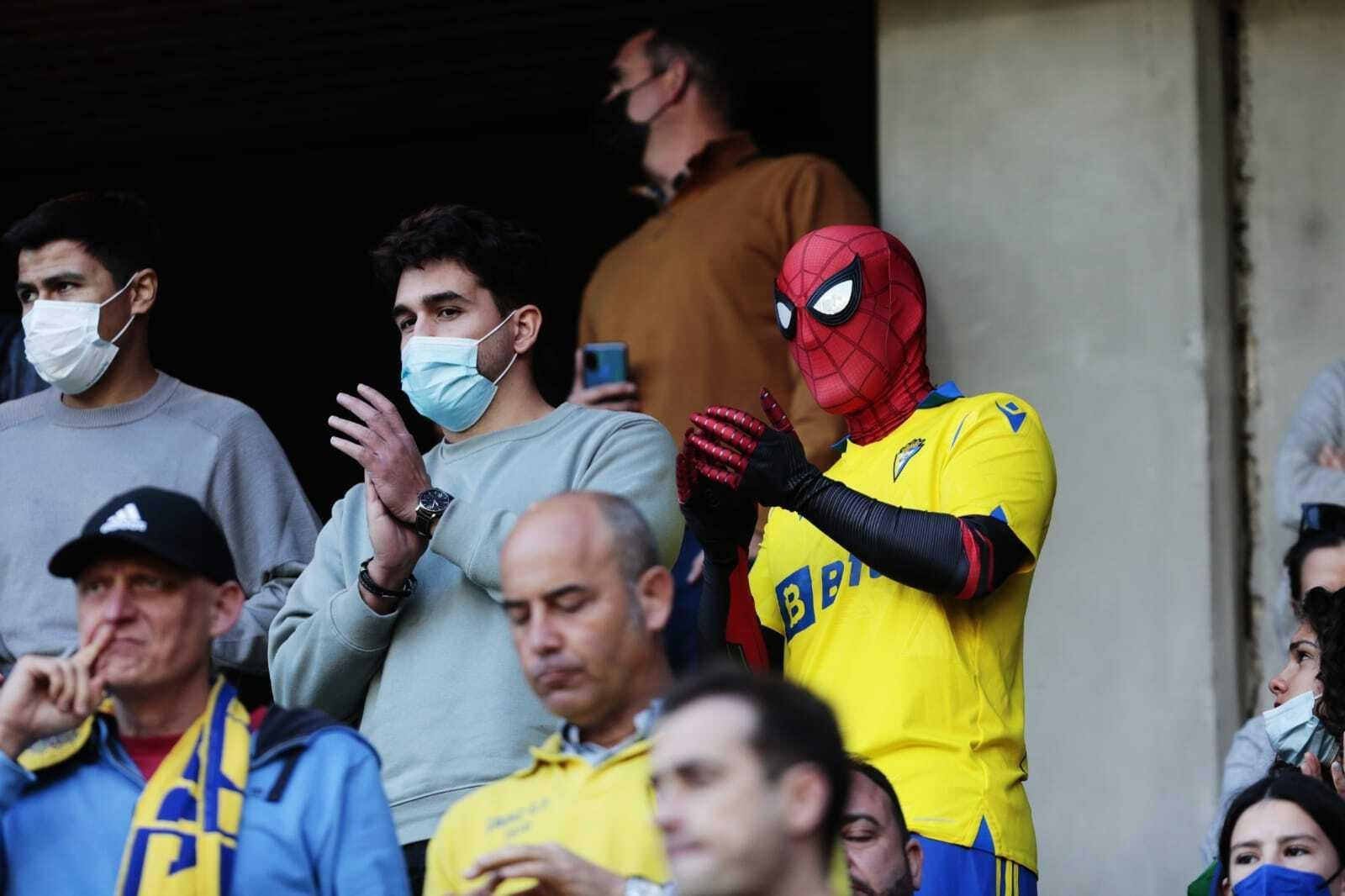 Las imágenes del Cádiz CF - Rayo Vallecano