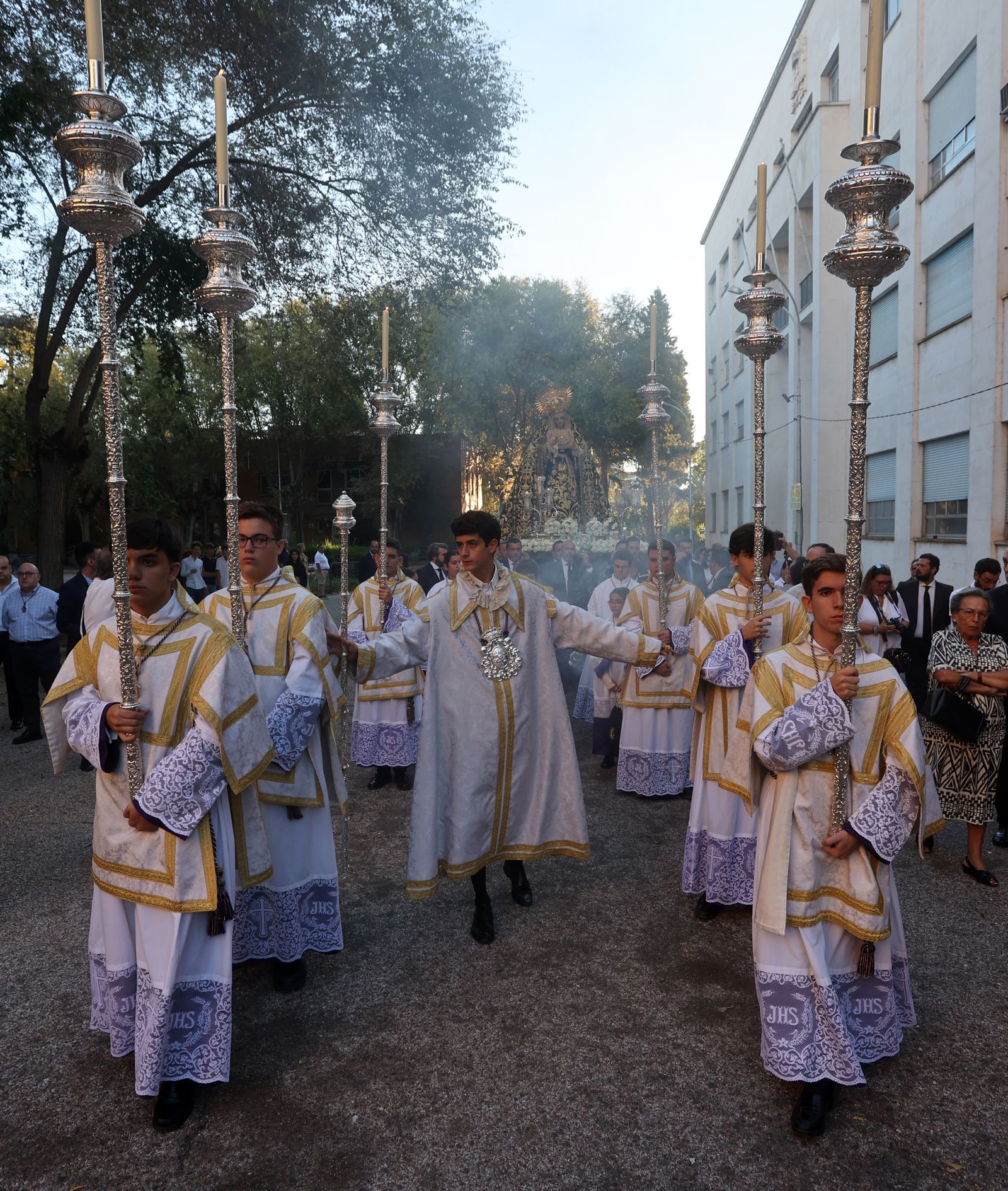 Solemne Rosario de la Aurora de la Virgen de la Victoria