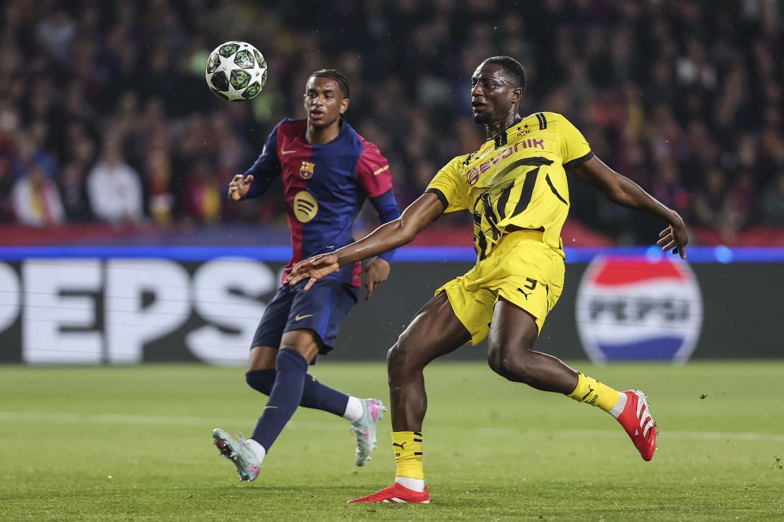 Las mejores fotos del Barcelona - Borussia Dortmund