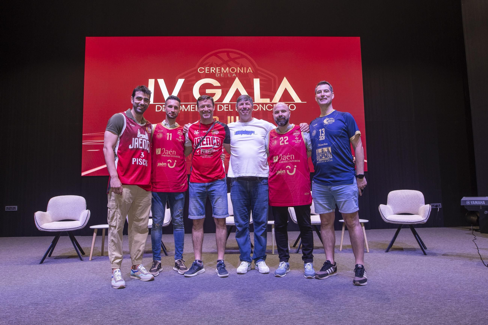 Valores y emoción en la IV Gala de Fomento del Baloncesto del Jaén CB, en imágenes