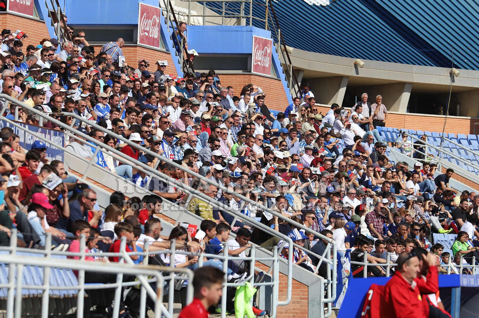 Imágenes del mejor ambiente del Recreativo de Huelva - Talavera