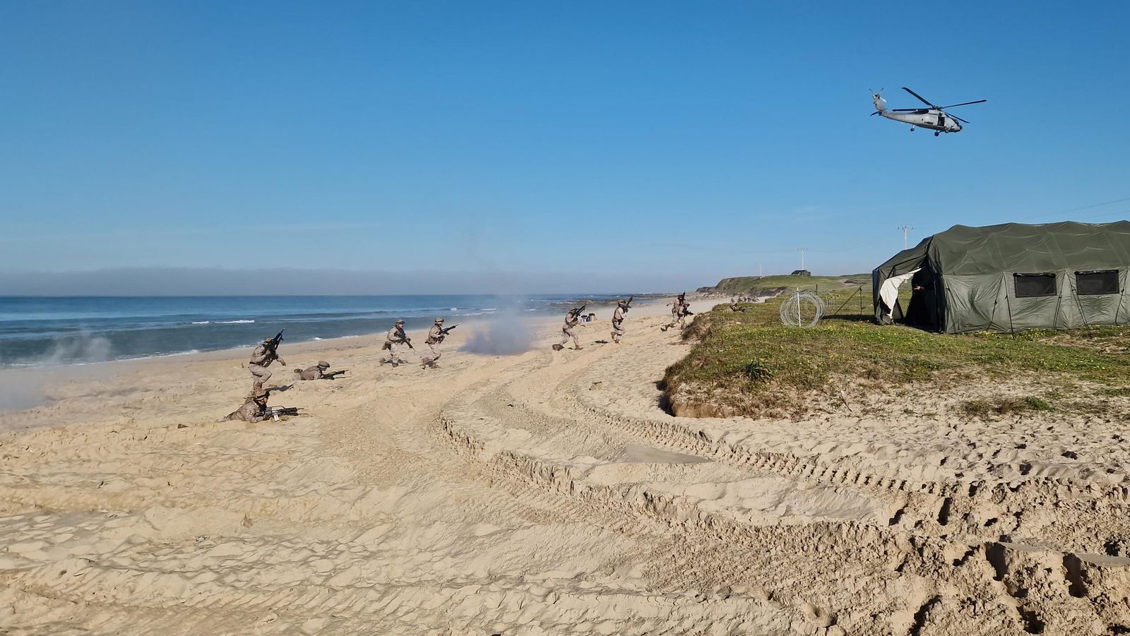 Las fotos del mayor ejercicio de los últimos años en el Estrecho de Gibraltar y el Golfo de Cádiz de la Armada y la OTAN