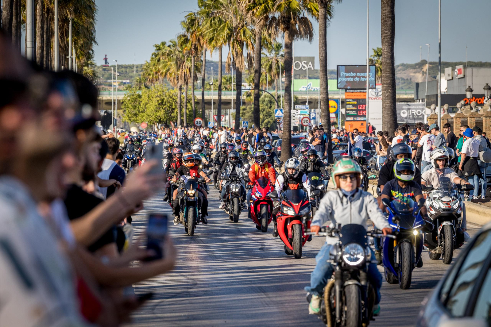 Las imágenes del sábado de Motorada en El Puerto por el Gran Premio de Motociclismo de Jerez 2025