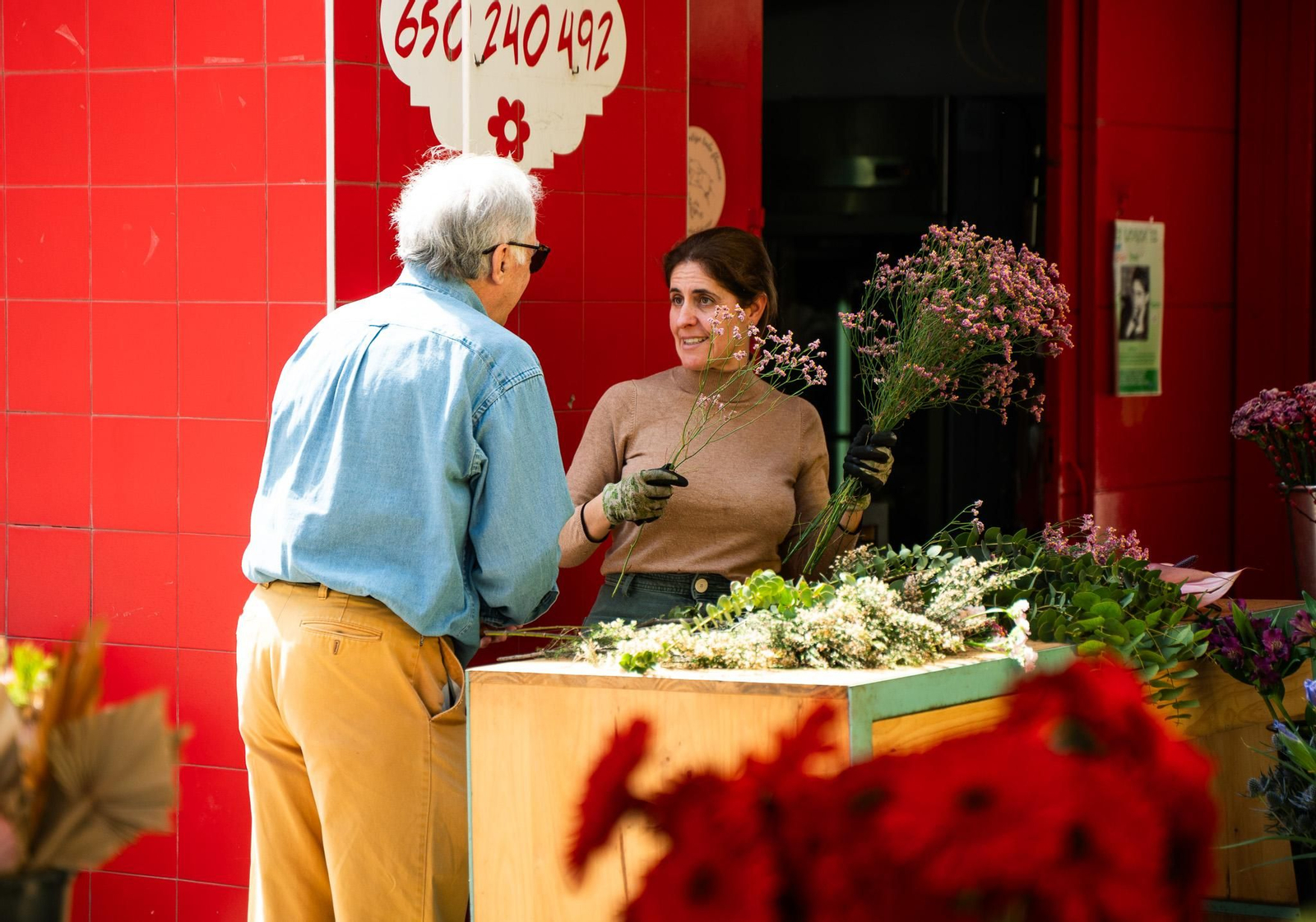 Imágenes del ambiente en el Mercado del Carmen en la mañana del martes
