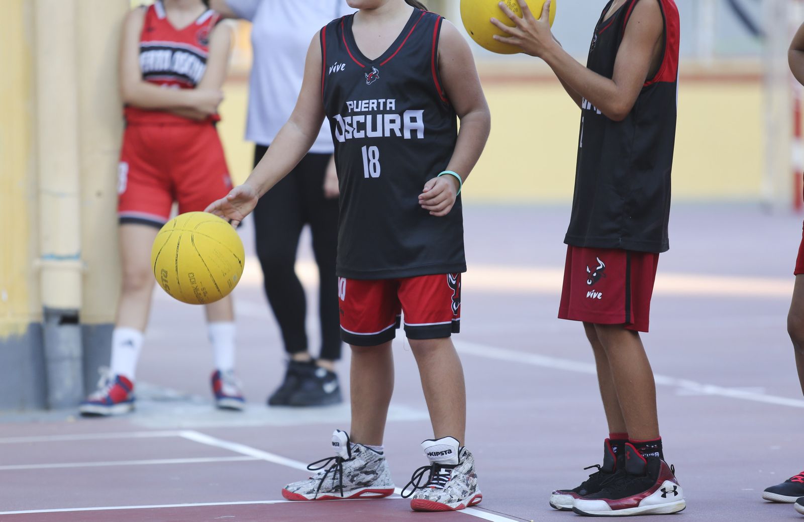 Deportistas del CD Puerta Oscura.