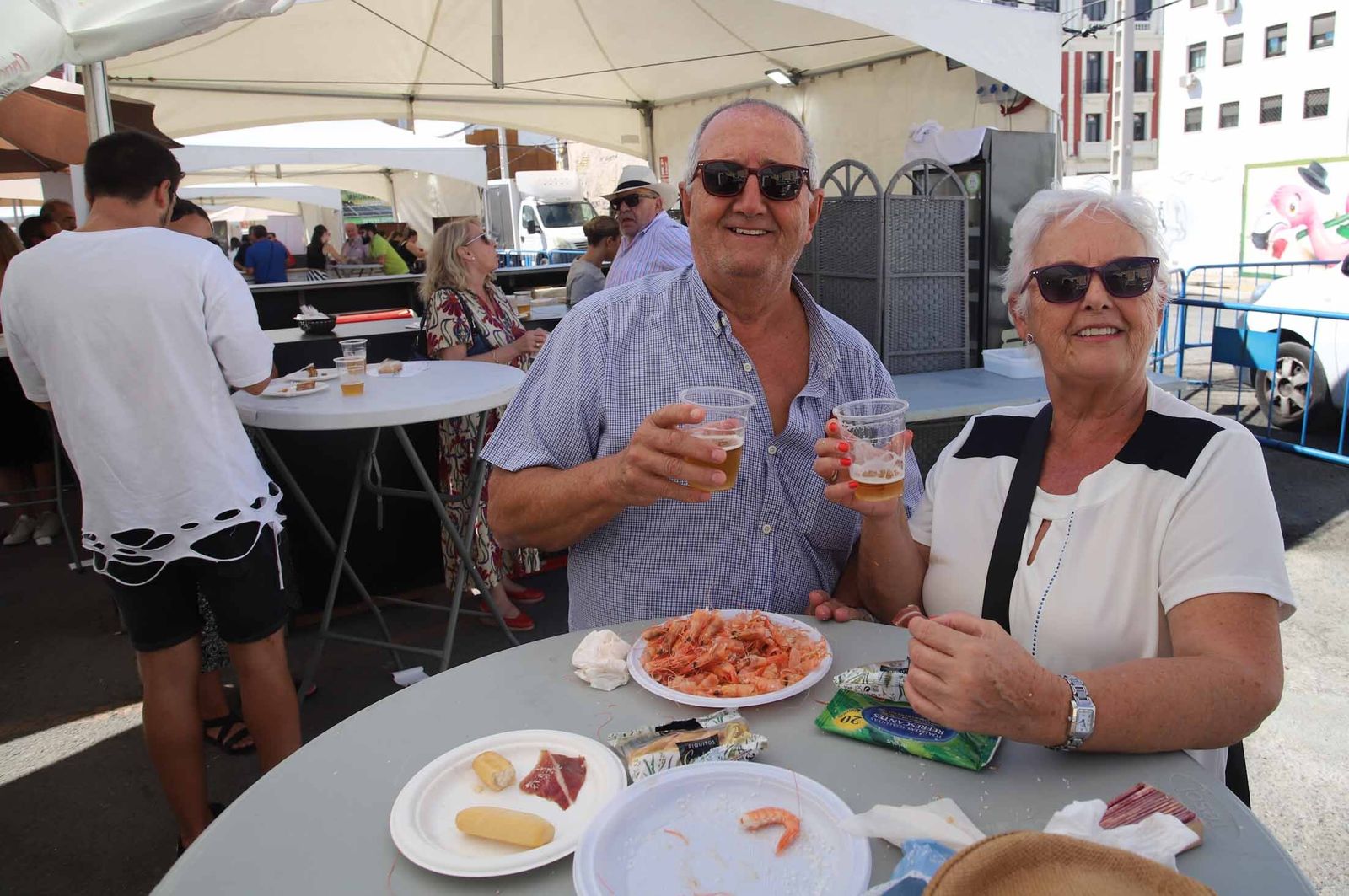 Imágenes del ambiente en la Feria de la Tapa de Huelva