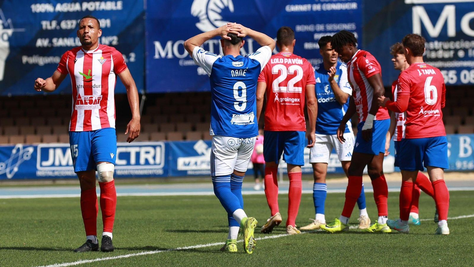 Nané dejó su puesto a Misffut tras el descanso. Nané dejó su puesto a Misffut tras el descanso.