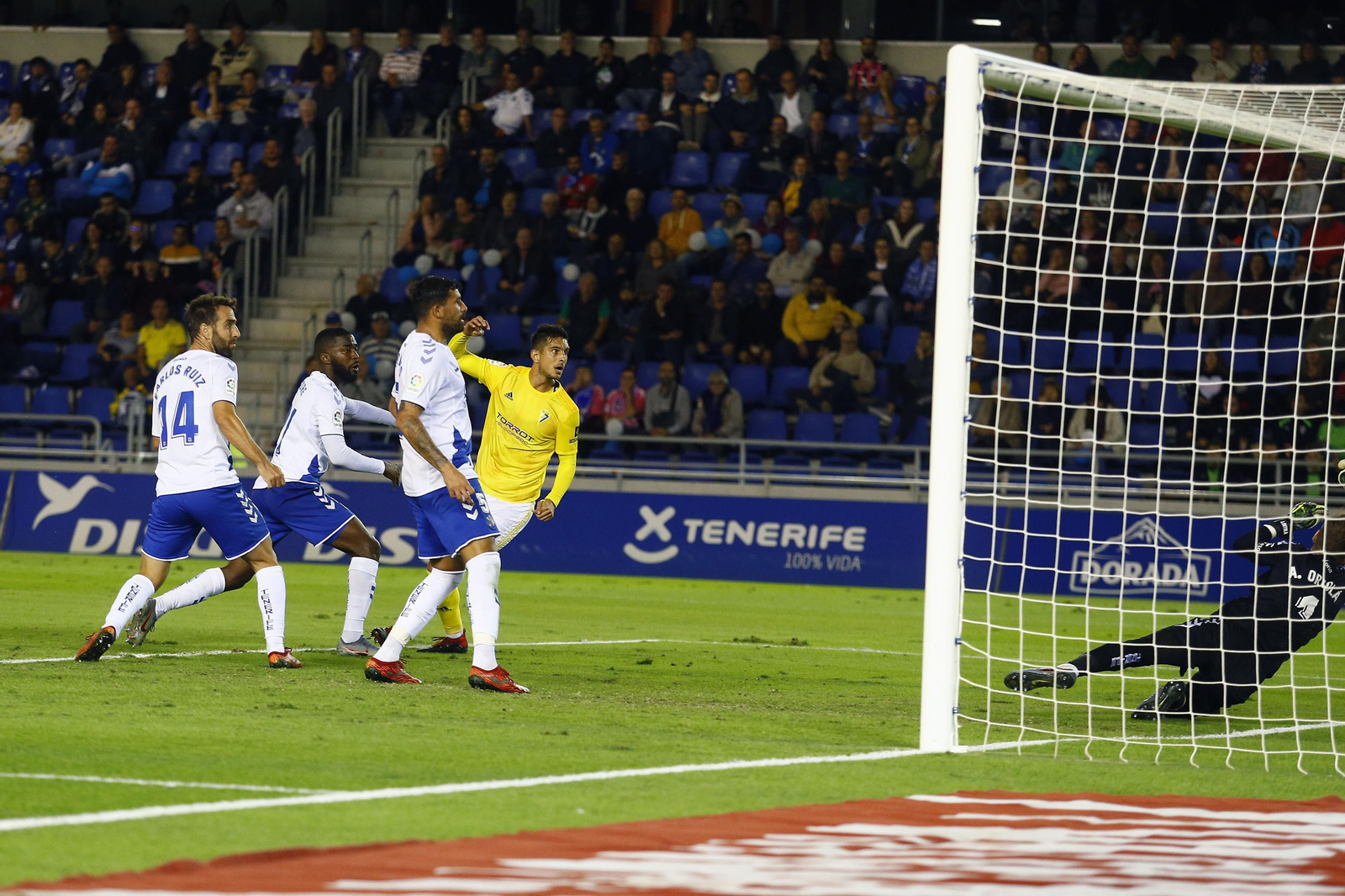 Las imágenes del Tenerife-Cádiz