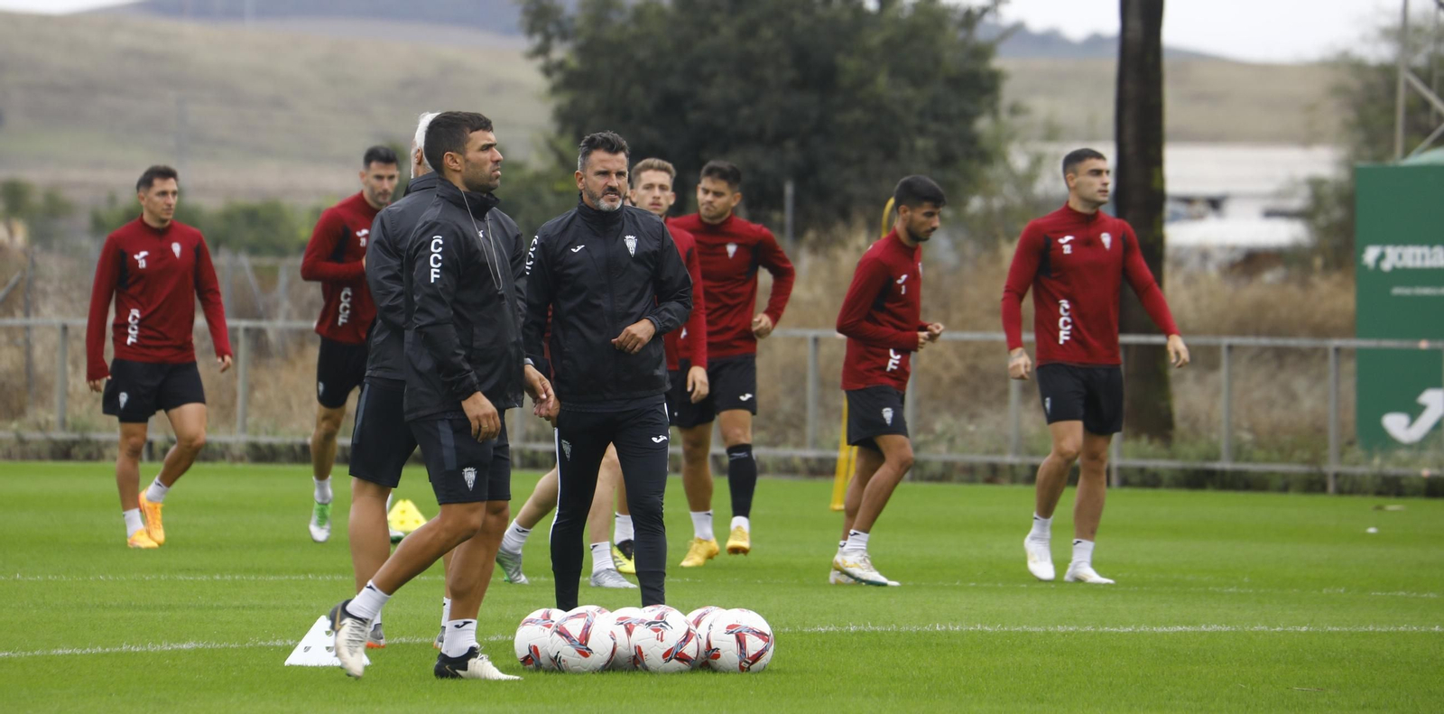 Iván Ania, durante una sesión en la Ciudad Deportiva.