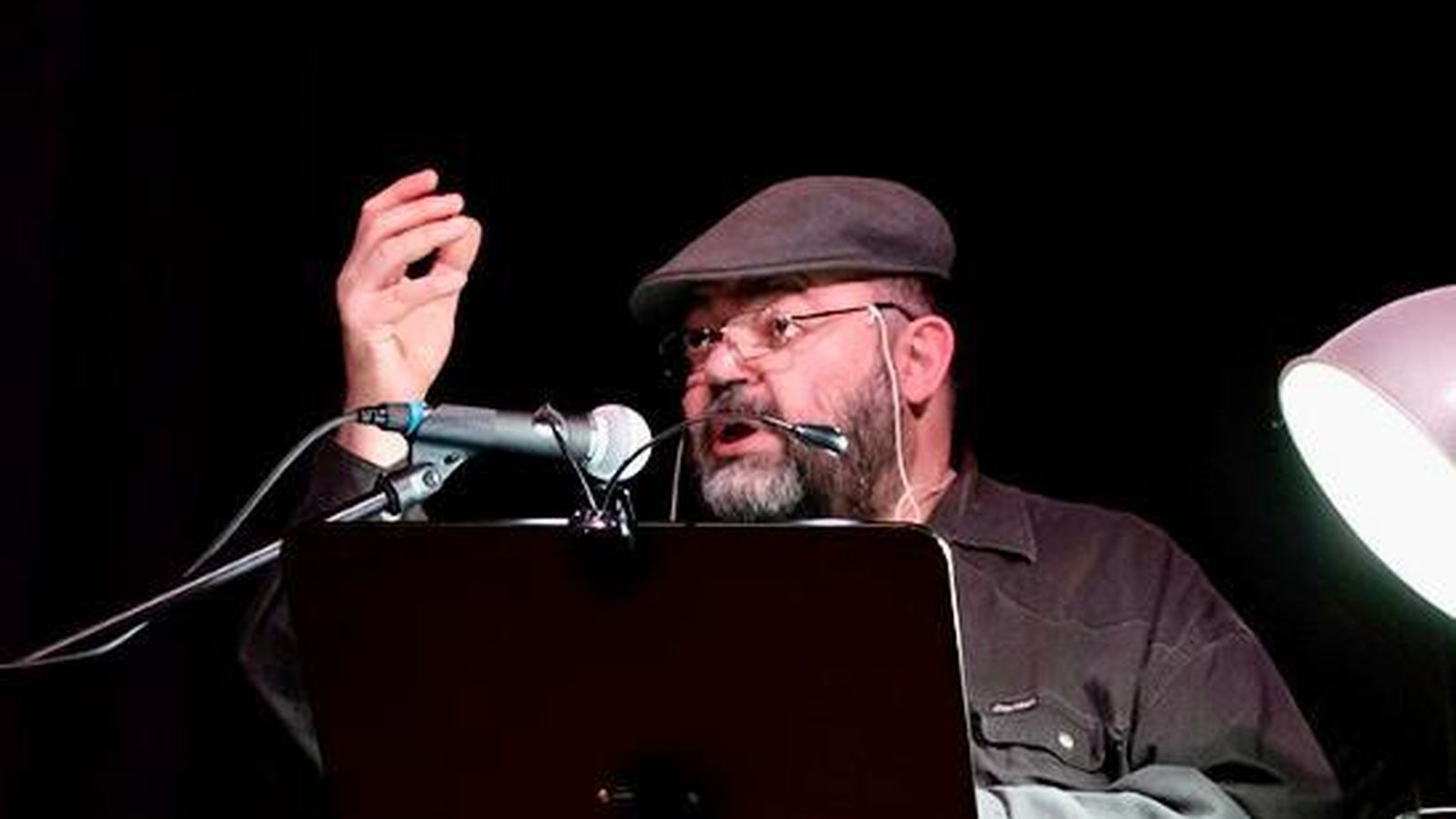 El poeta Jesús Urceloy.