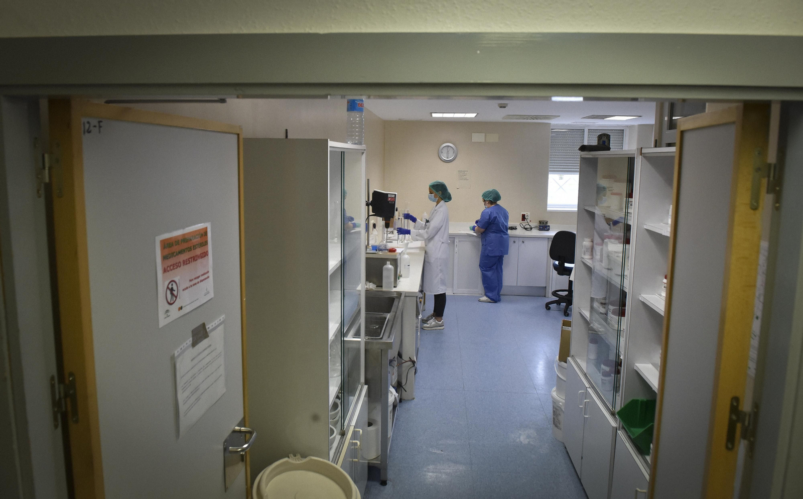 La resistencia en la sanidad andaluza en el Virgen del Rocío: laboratorio general y de urgencias contra el Covid-19