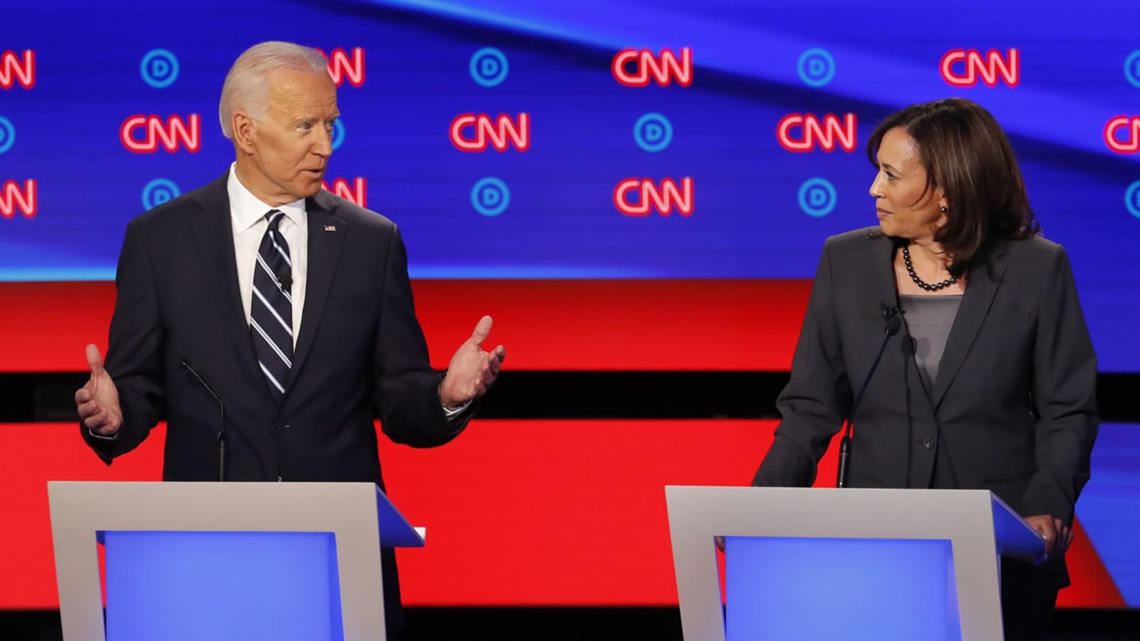 Joe Biden con su número dos, Kamala Harris.