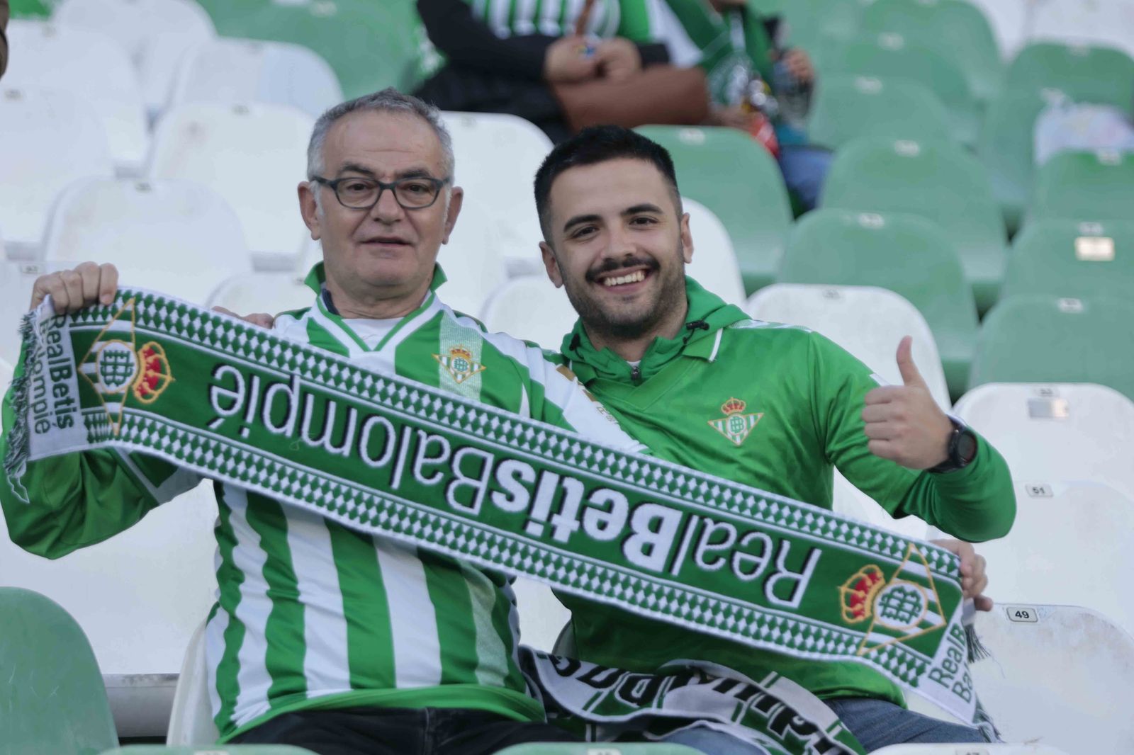 Búscate en las gradas del Villamarín