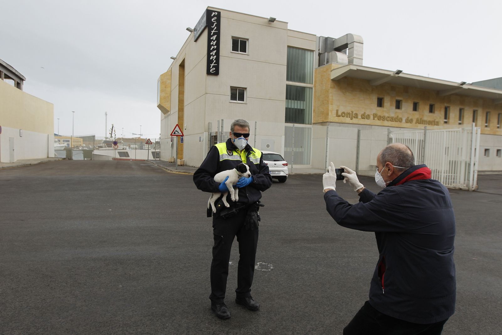 Fotogalería Coronavirus. Actuación UME en Almería.