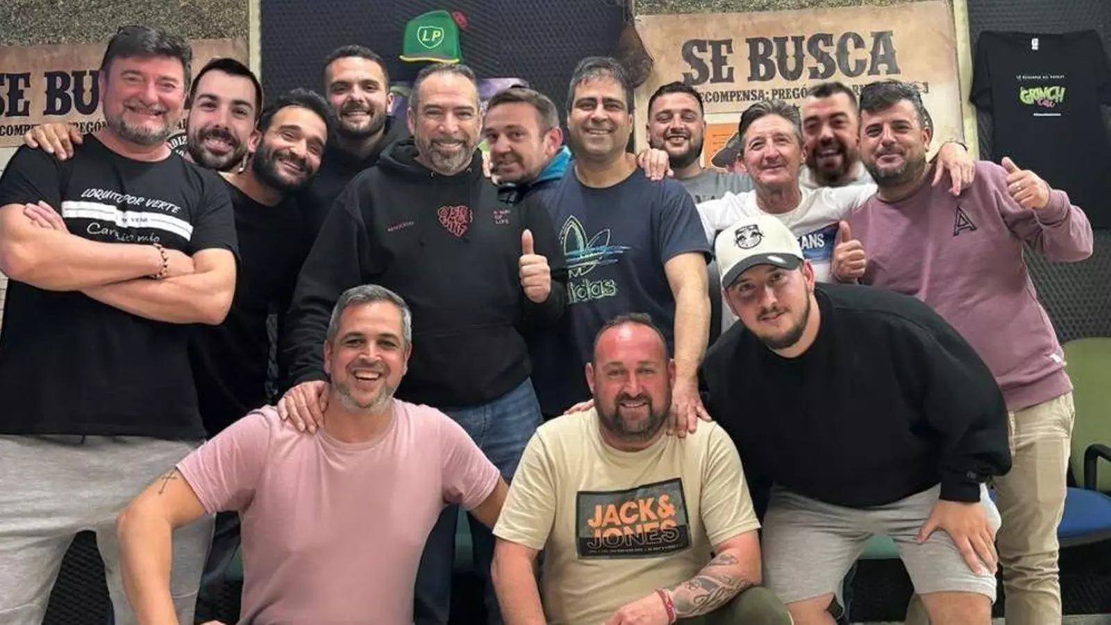 El Sheriff vuelve al Falla con la chirigota ‘Los semicuraos’: un regreso con sabor a revancha en el COAC 2026