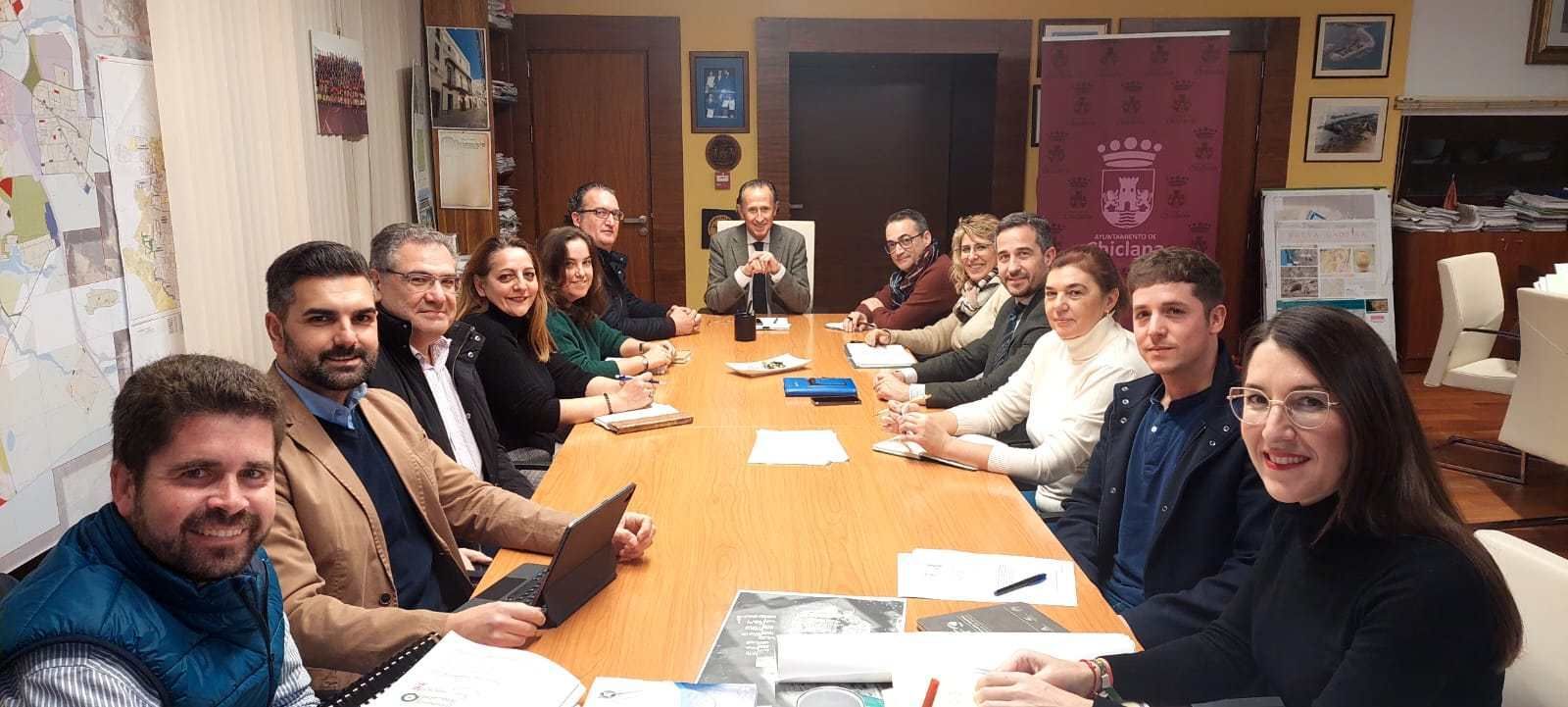 Primera reunión del año entre el Consejo de Hermandades y el Ayuntamiento.