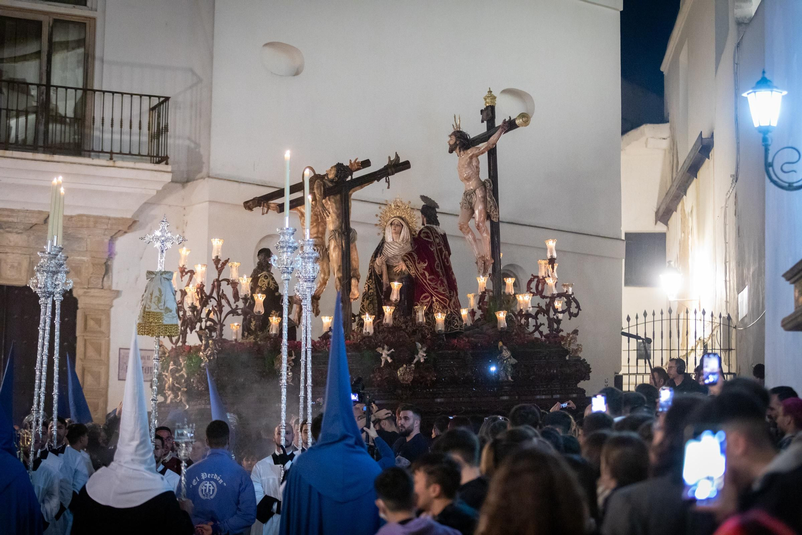 Las imágenes de la cofradía del Perdón en la Semana Santa de Cádiz 2022
