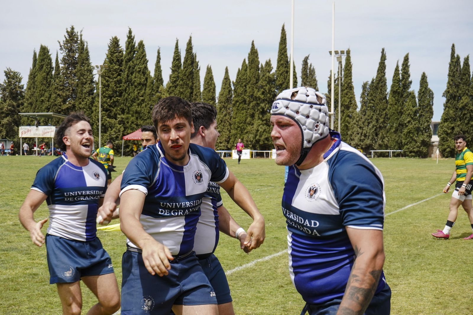 Las mejores fotos del partido del ascenso a División de Honor B de rugby entre Universidad de Granada y Portuense