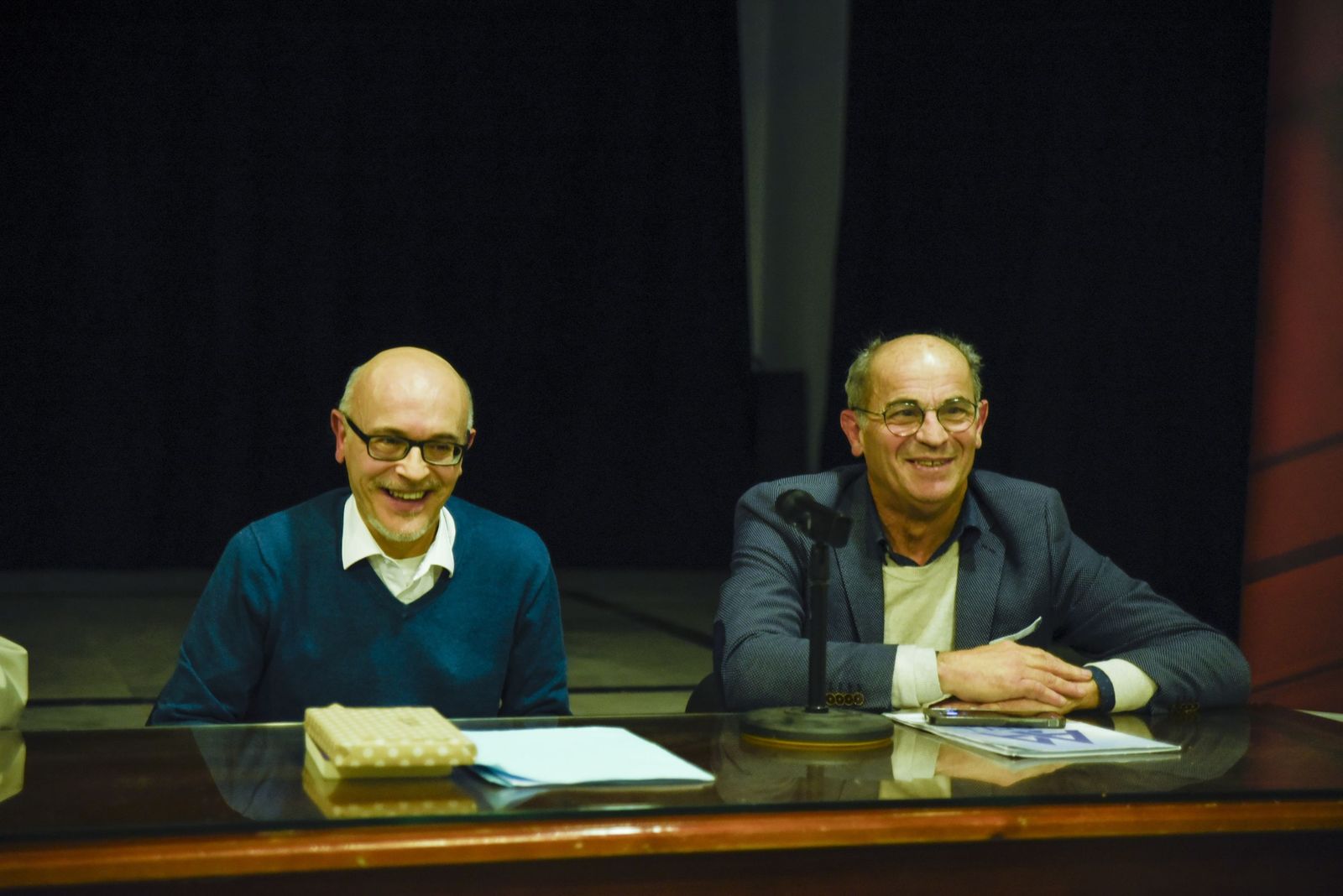 Las fotos de la presentación del libro 'El niño de la Verja', de Francisco Oliva