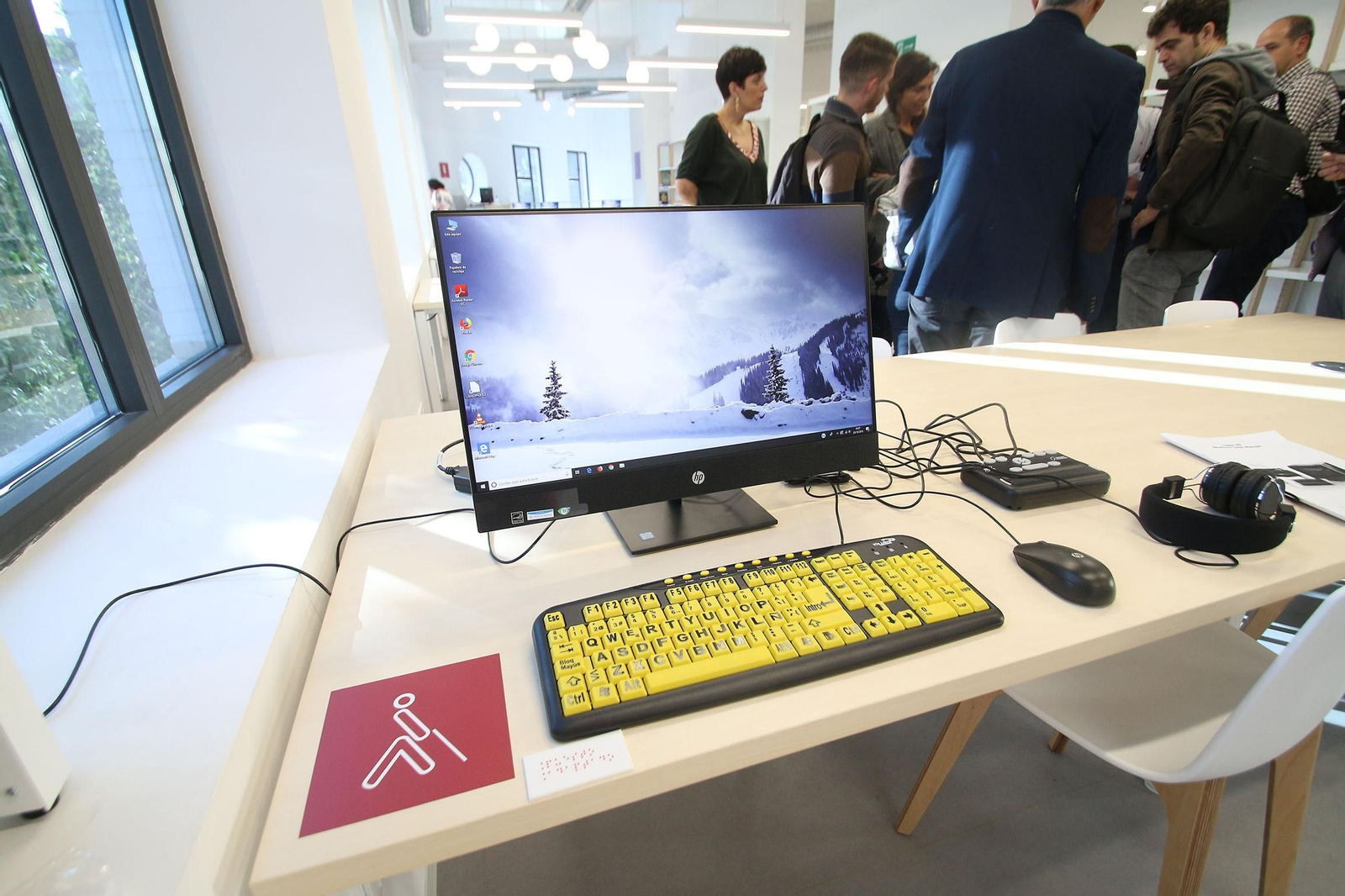 Fotogalería de la Biblioteca Central José María Artero