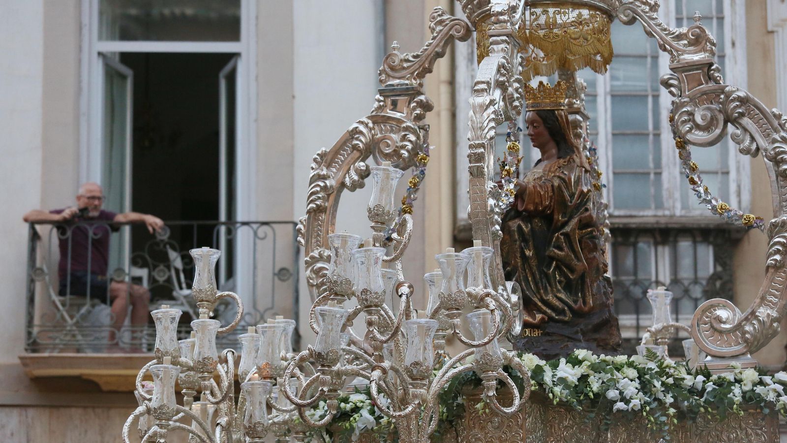 La Virgen de la Victoria, en su recorrido por el Centro de Málaga.