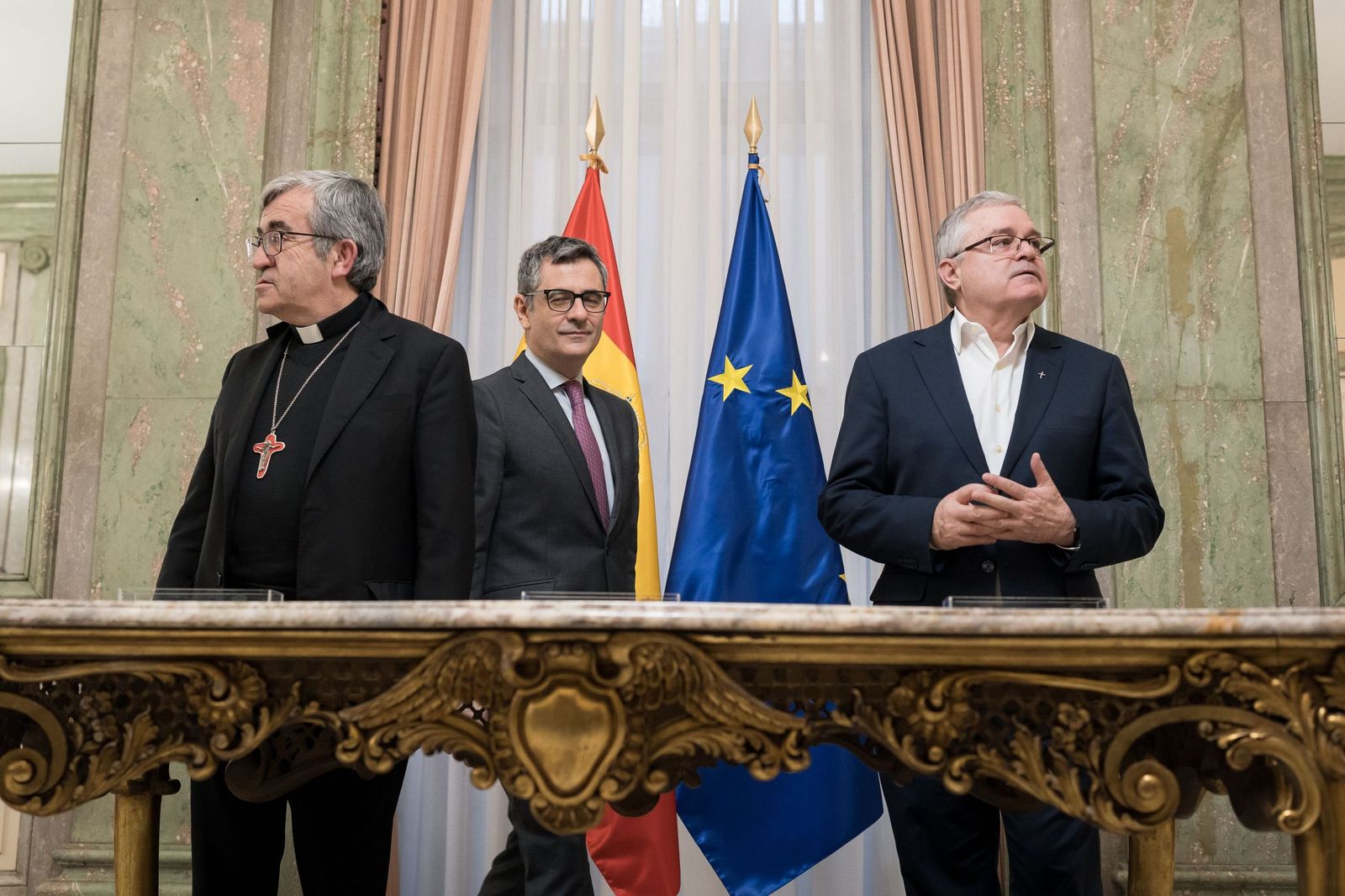 Acuerdo entre el Gobierno y la Conferencia Episcopal para indemnizar ...