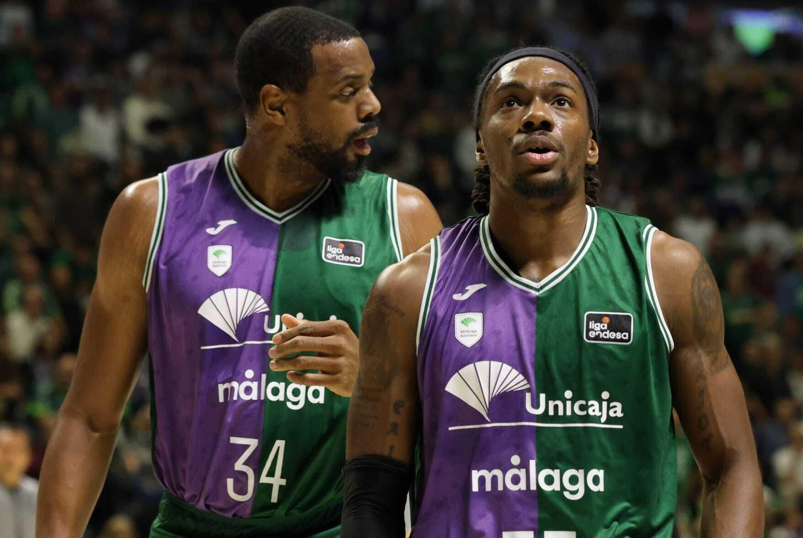 Will Thomas y Perry en el Unicaja - Barcelona