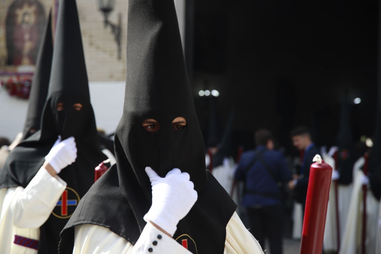 Fotos de La Hermandad de San Pablo  un Lunes Santo en la Semana Santa de Sevilla
