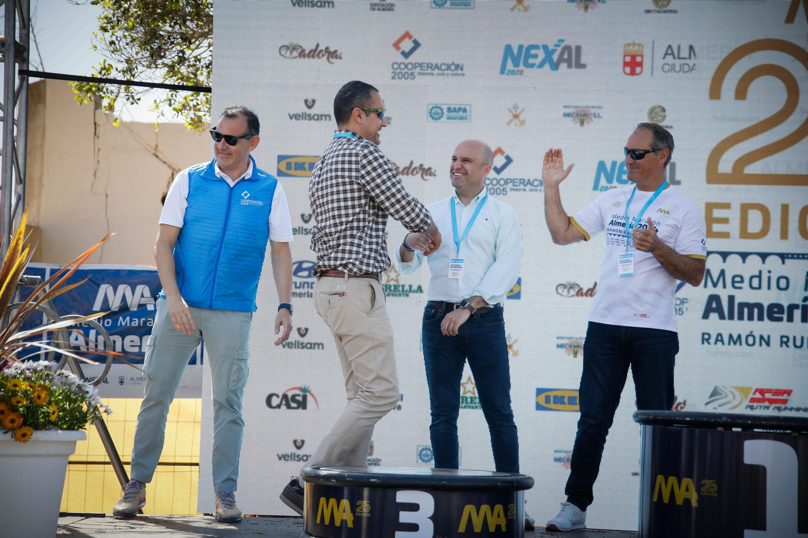Imágenes de los premiados en la Media maratón de la Cuidad de Almería