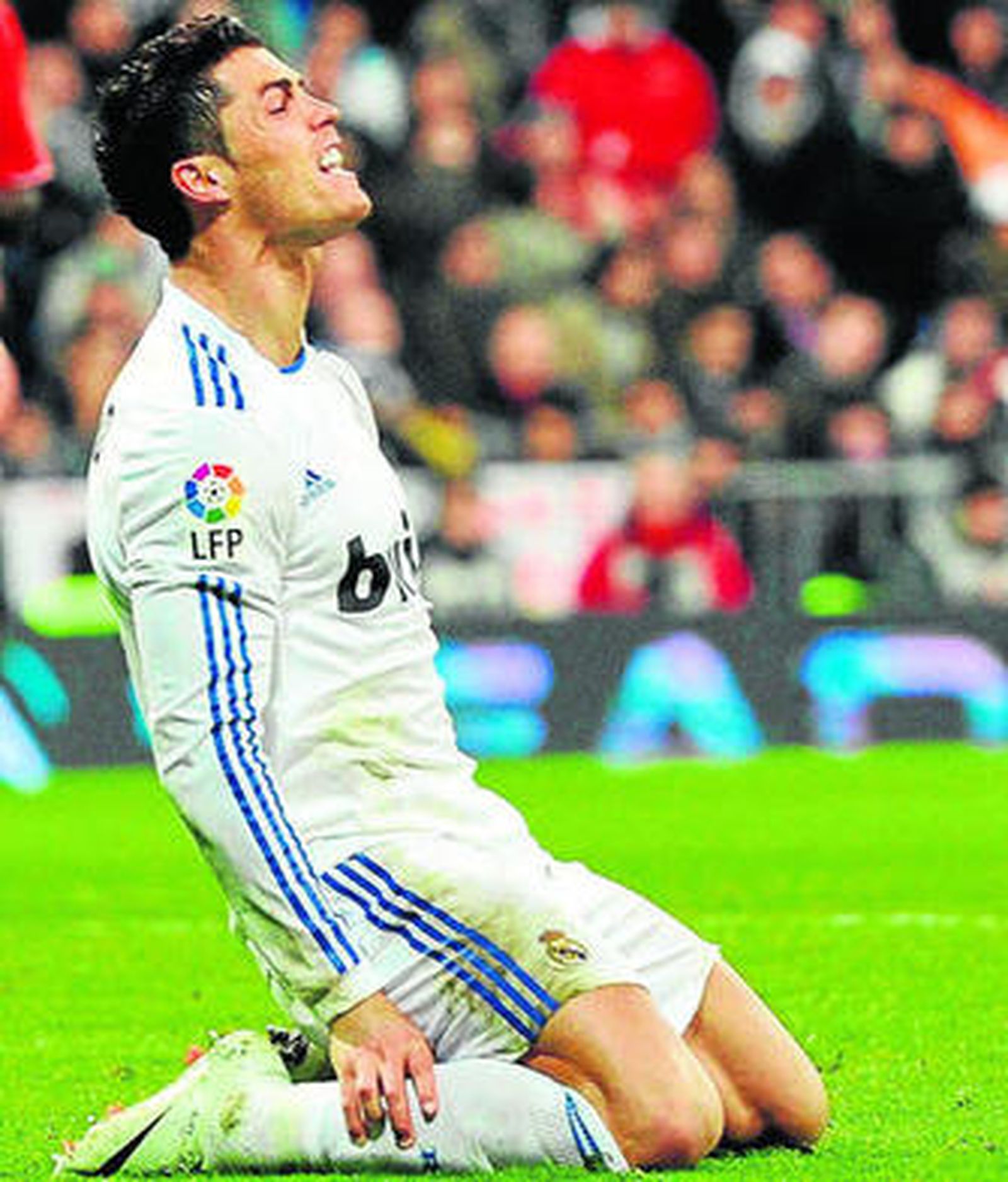 Cristiano se lamenta después de desperdiciar una ocasión en el partido contra el Sevilla.