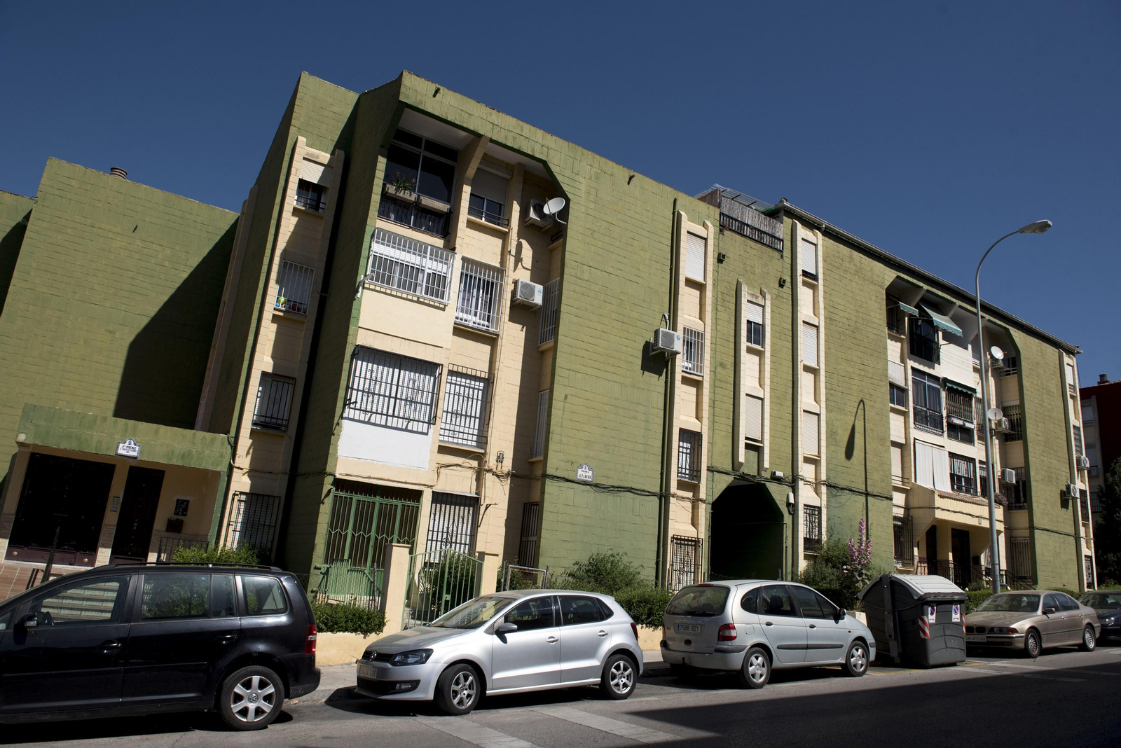 Edificio característico del barrio de Casería de Montijo
